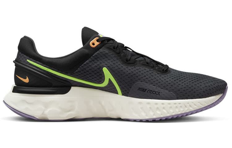 Nike React Miler 3 Anthracite Ghost Green Lavender 4