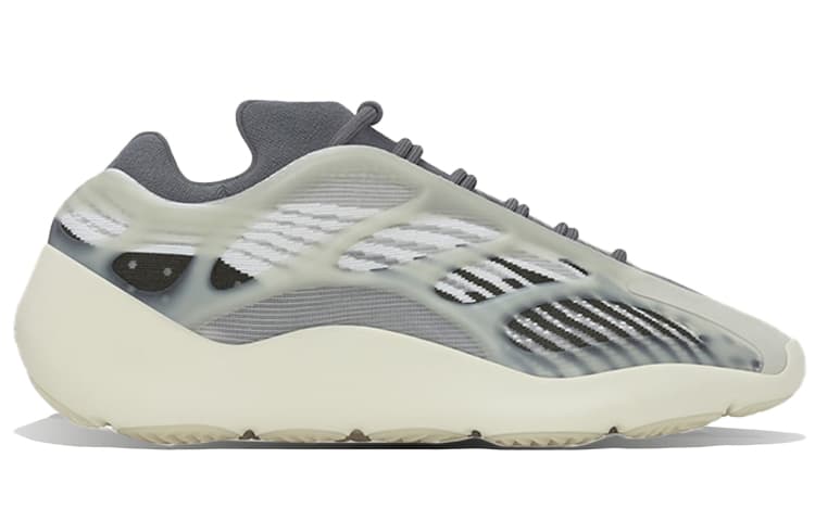 Adidas Originals Yeezy 700 V3 Fade Salt 4