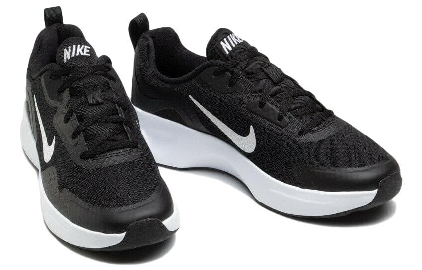 Nike Wearallday 'Black White' 3