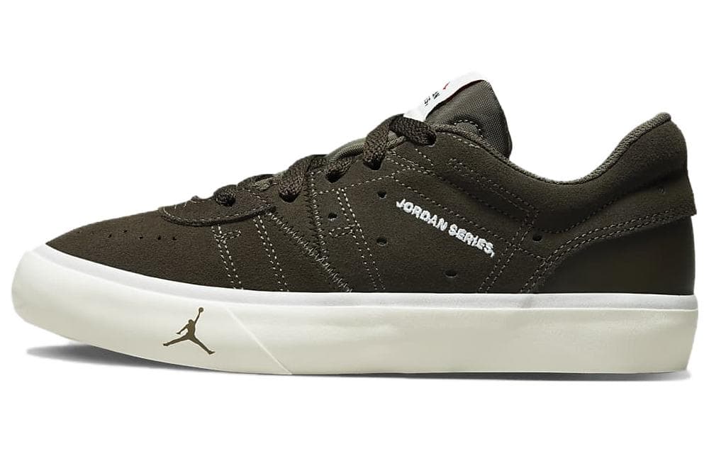 Jordan Air Jordan Series ES Slip Resistant Cushioning Low Top Kids' Skateboarding Shoes Black Teenagers 2