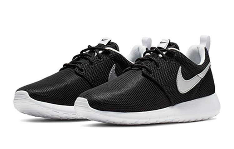 Nike Roshe One Black Metallic Silver GS 6