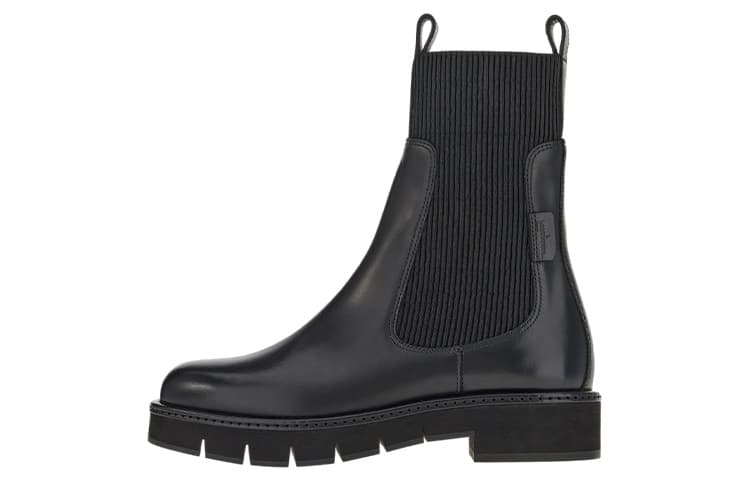 Ferragamo Chelsea Boots Women's Black 2