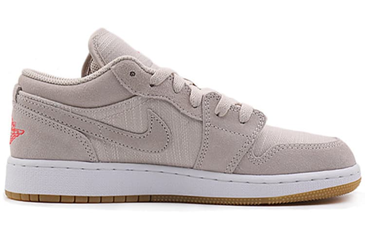 Jordan 1 Low BG Desert Sand 3