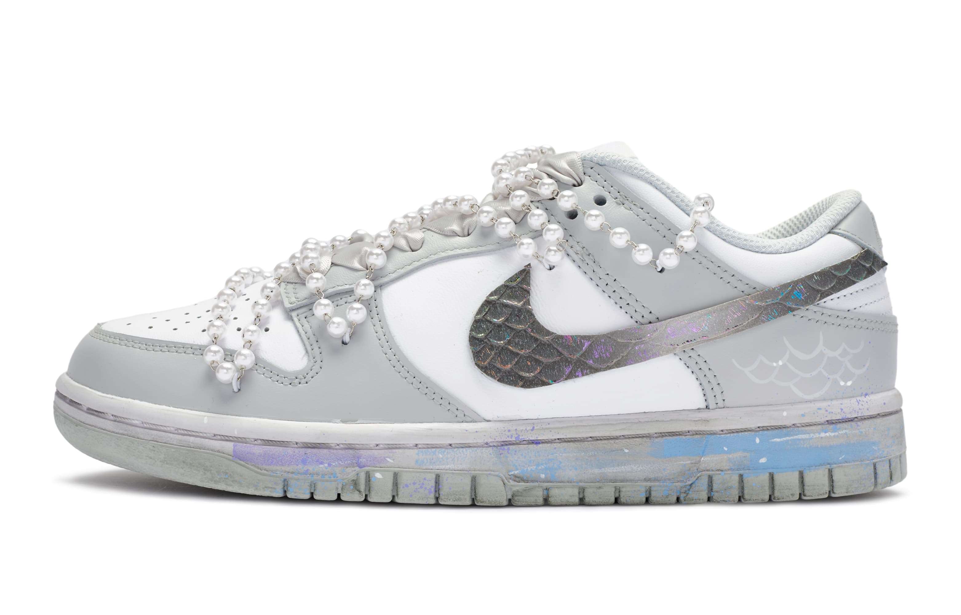 Nike Dunk Low-Top Skateboard Shoes GS Gray Silver White 2
