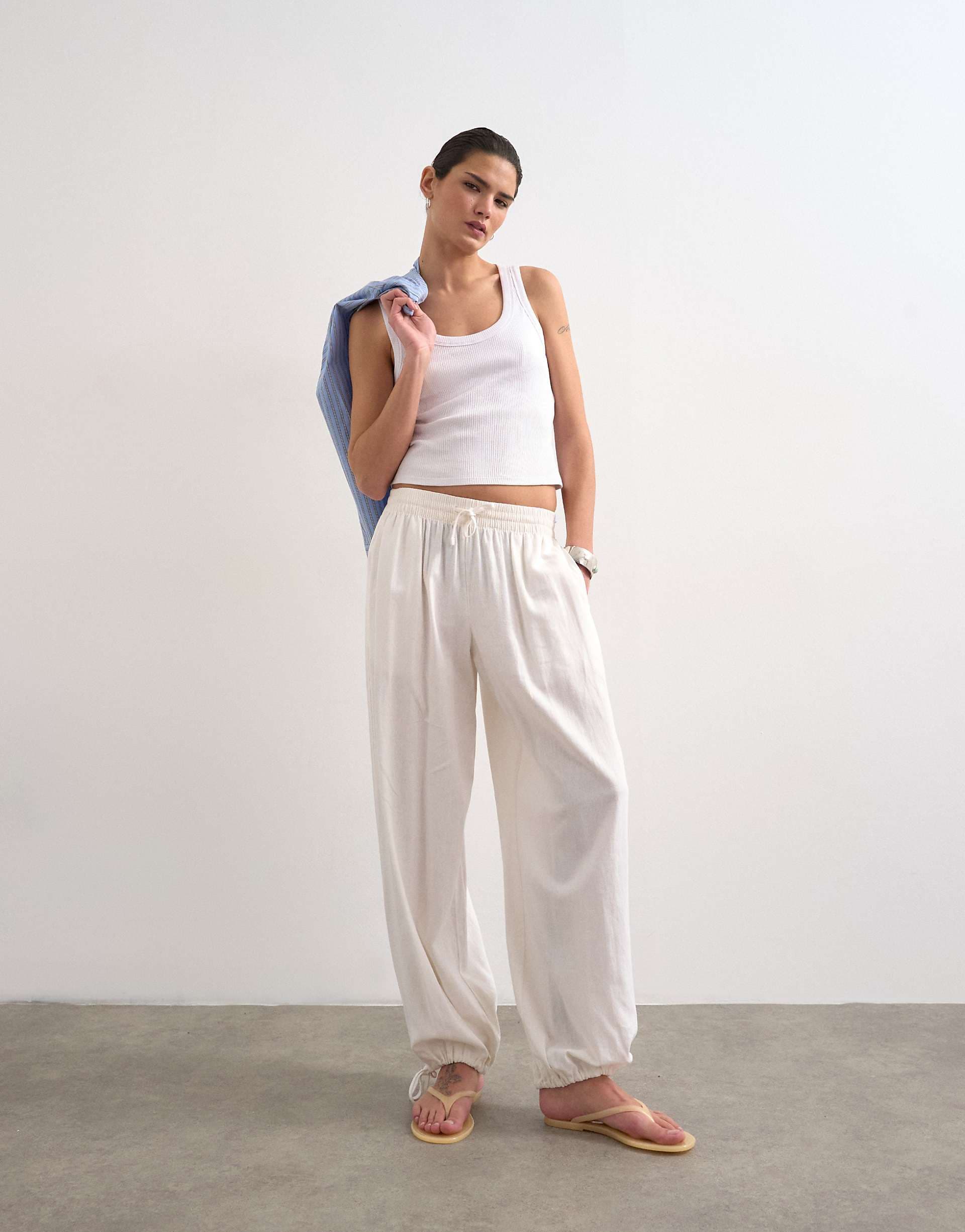 Topshop linen elasticized waist balloon pants in white