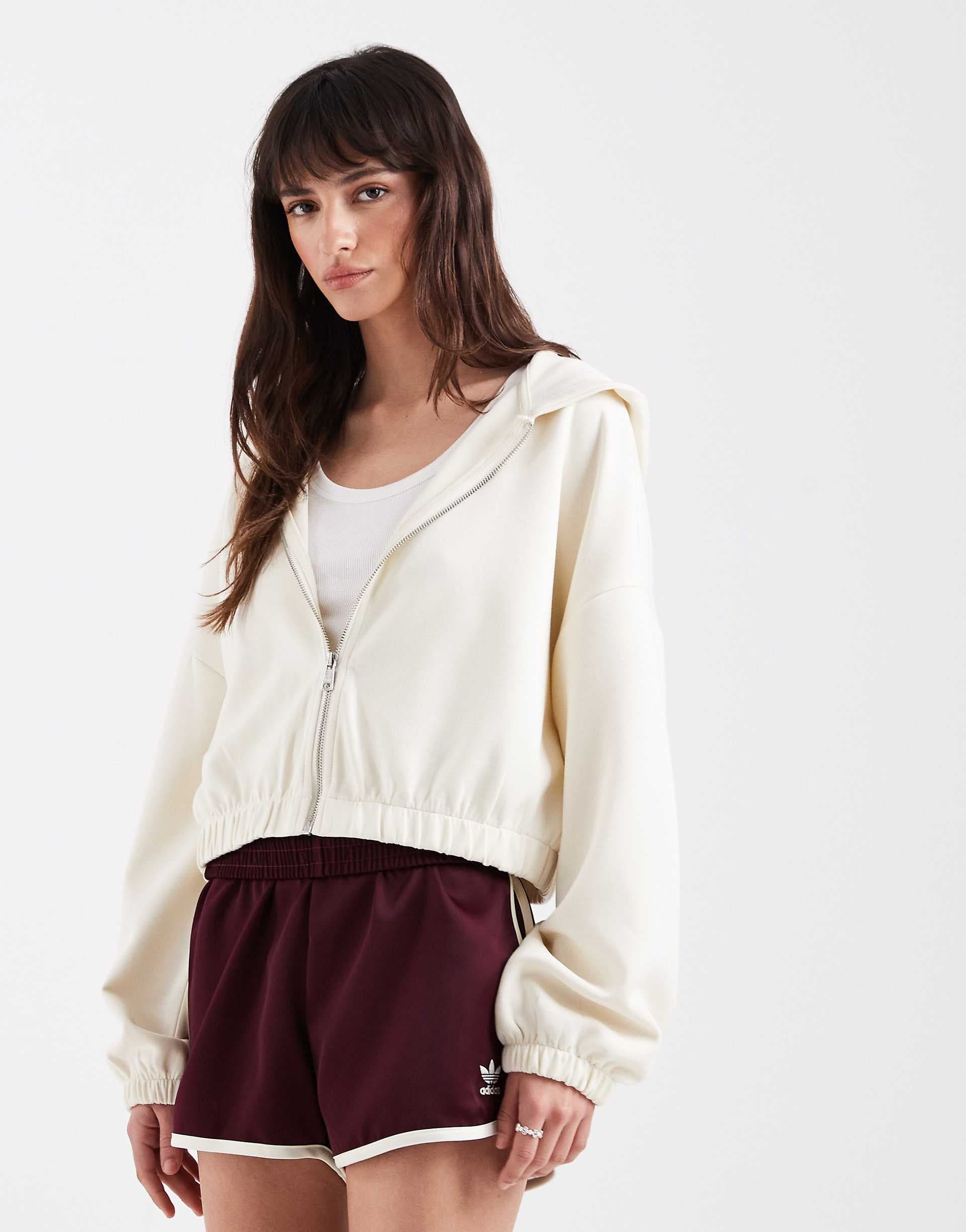 ONLY soft touch cropped hoodie in cream