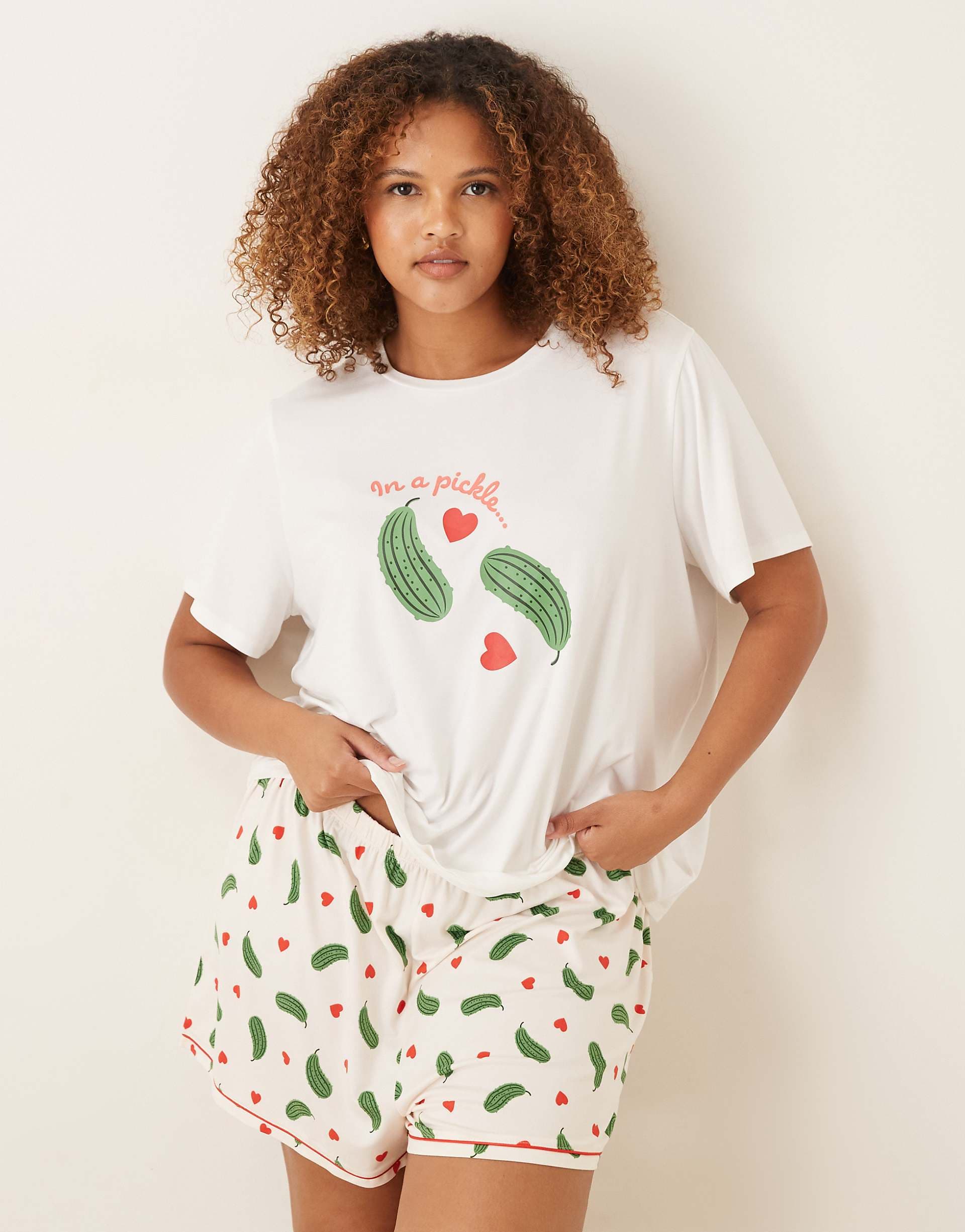 Urban Threads Curve jersey t-shirt and shorts pajama set in pickle heart print