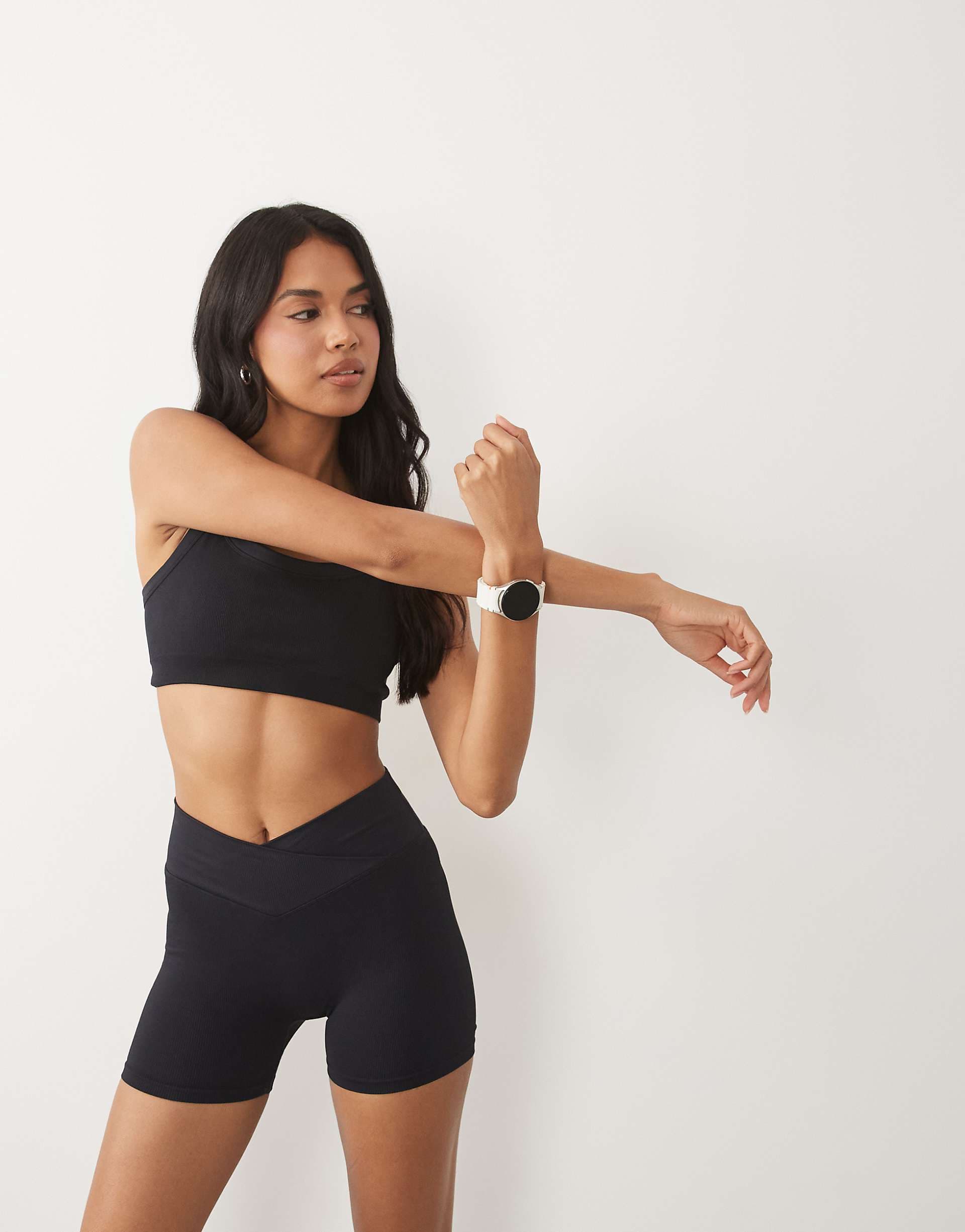 4505 seamless baby ribbed wrap waist 3" booty shorts in black