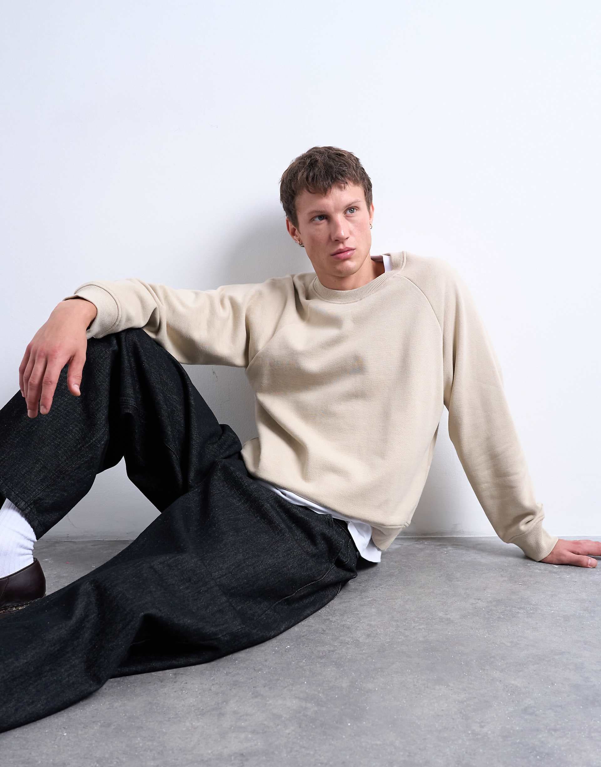 Topman boxy fit raglan sweatshirt in stone