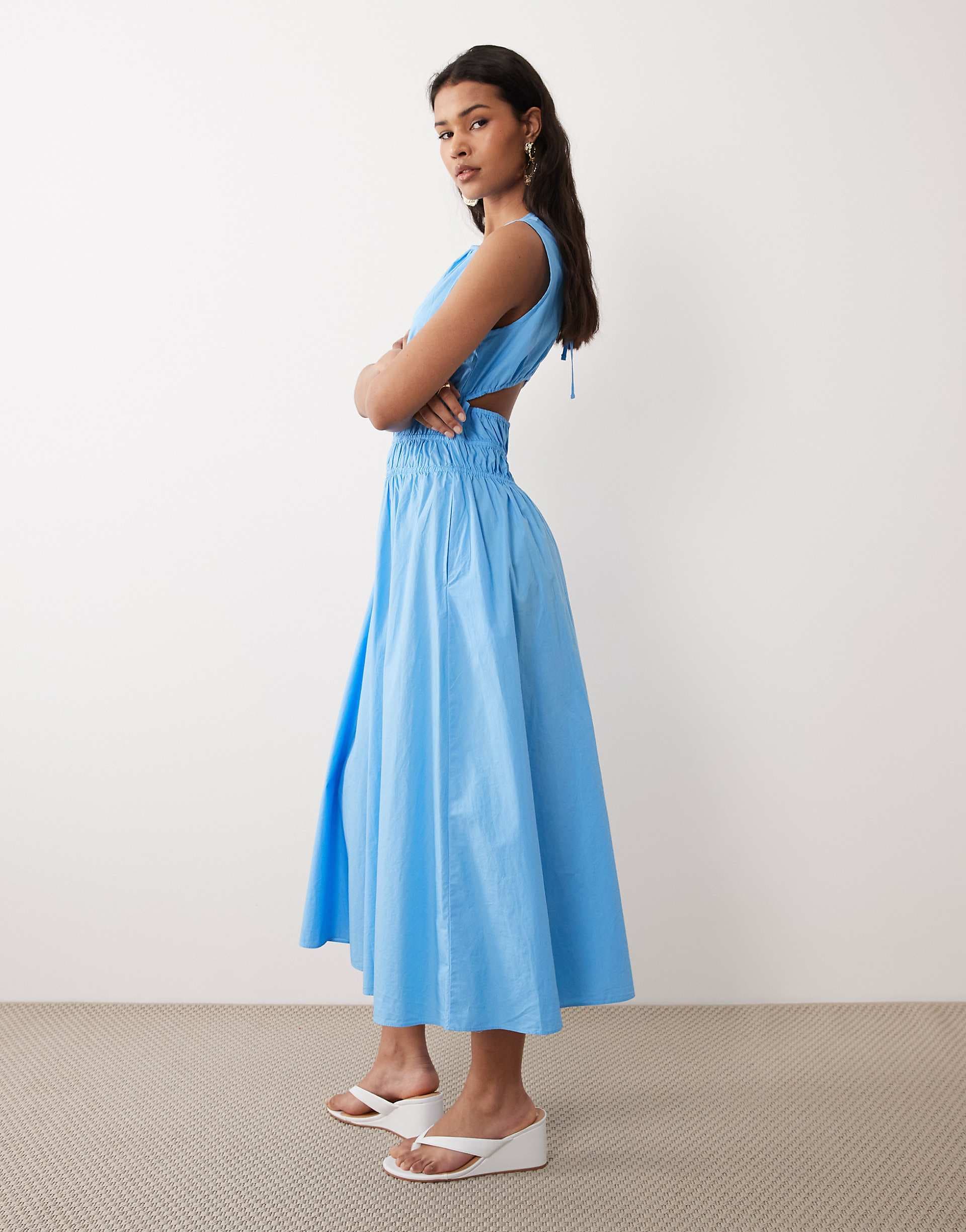 Nobody's Child Carrie ruched midi dress in blue