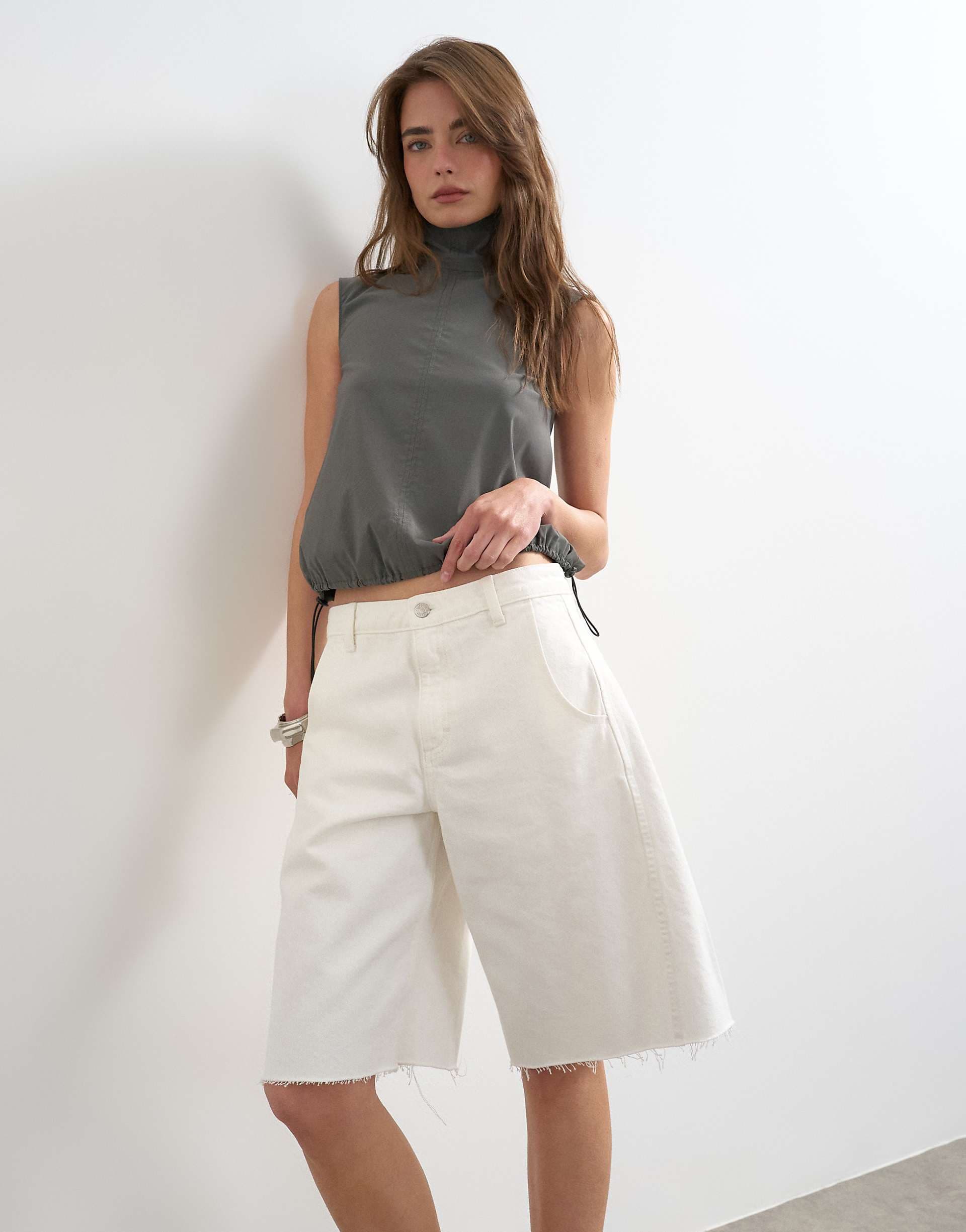 Topshop denim barrel leg jorts in white