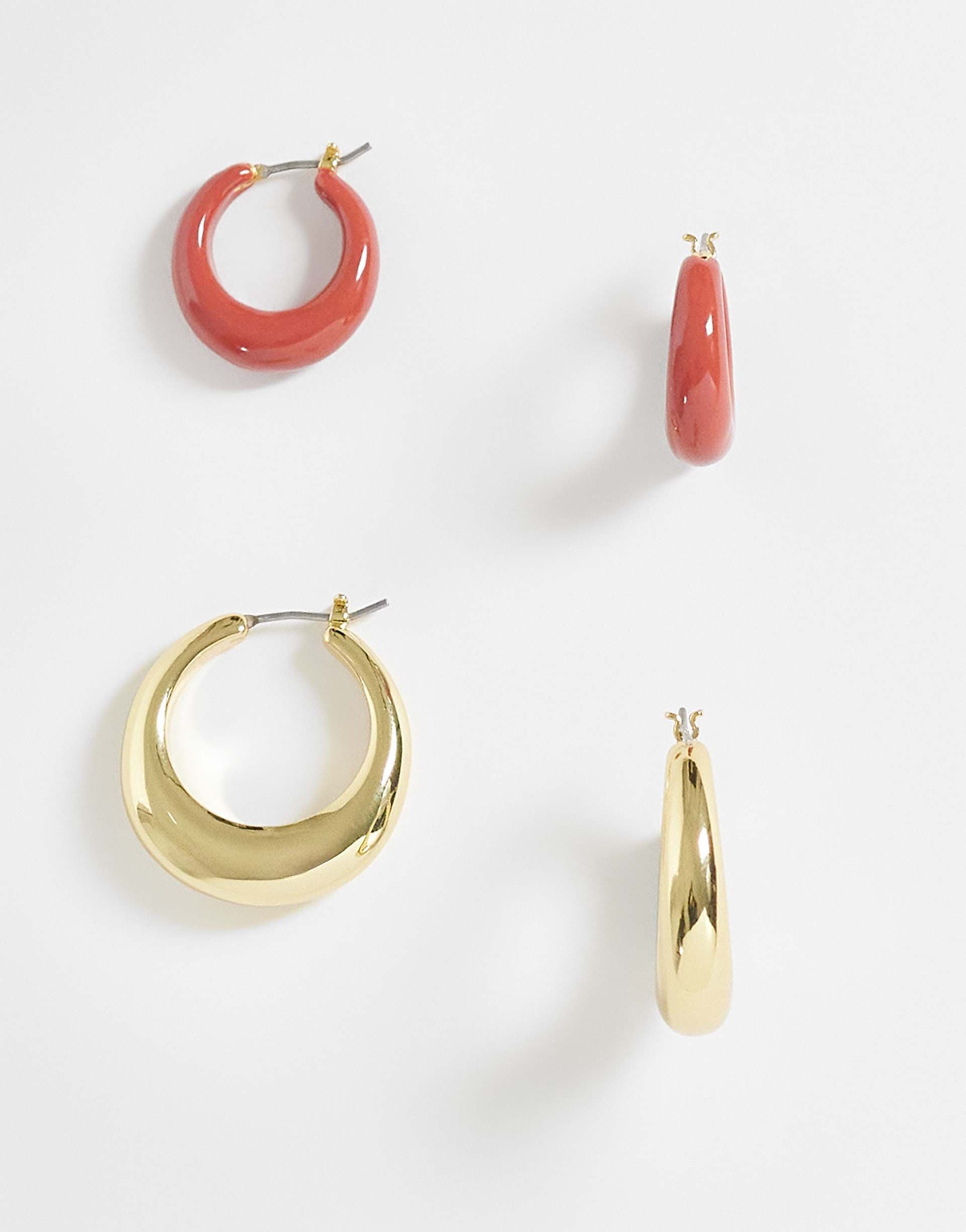 & Other Stories 2-pack stackable hoop earrings in coral and gold
