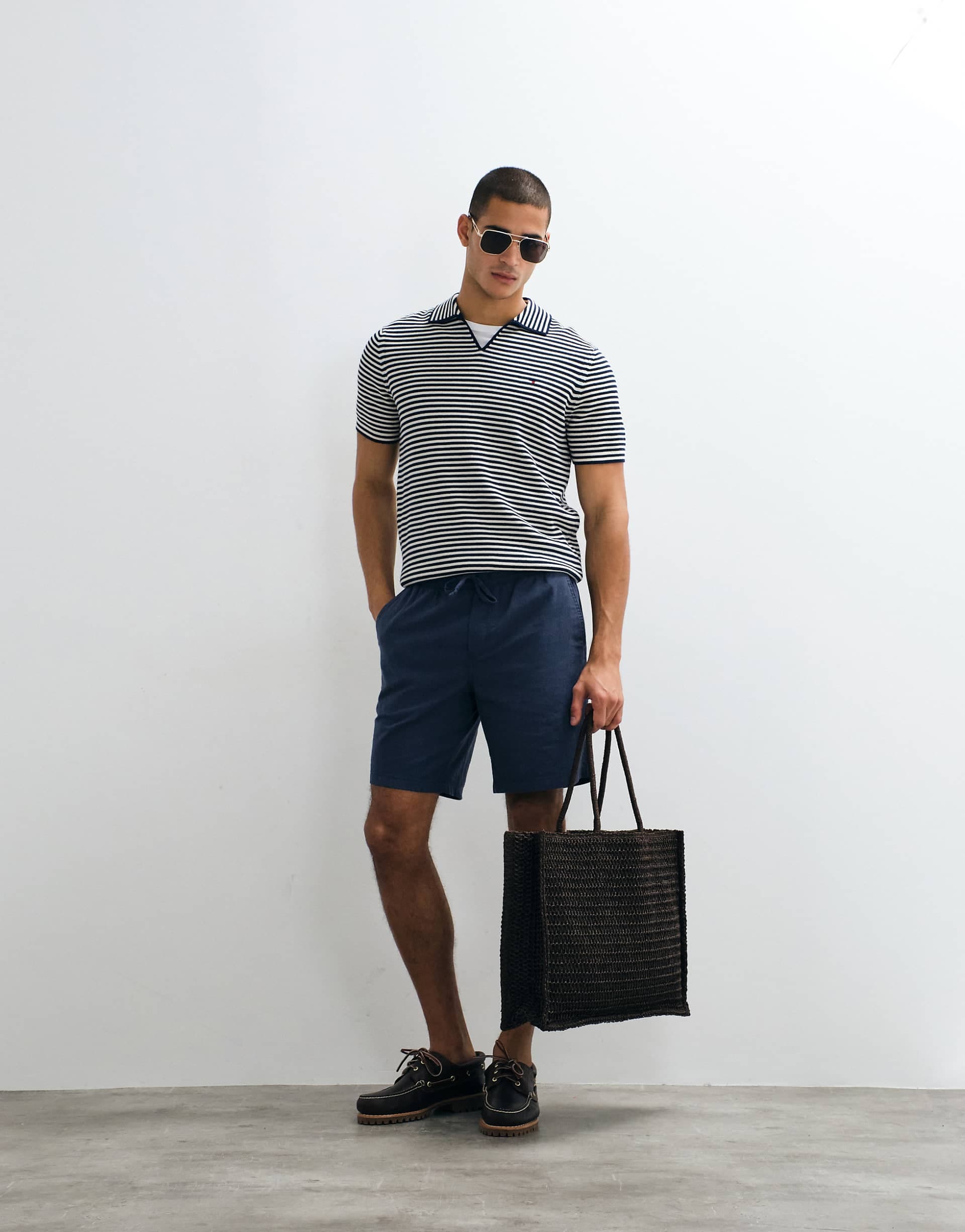 JJ Rebel drawstring linen mix shorts in navy