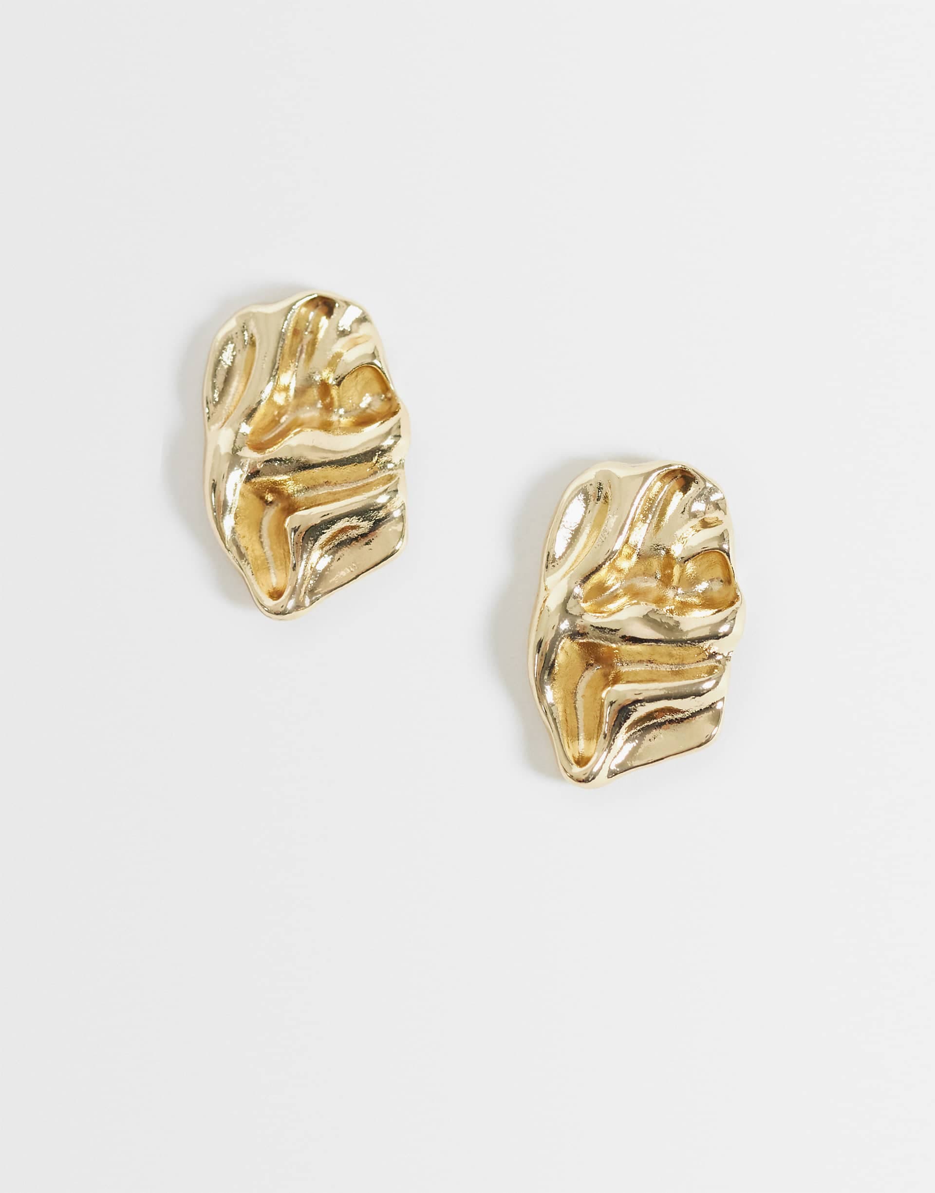 DesignB London sculpted stud earrings in gold