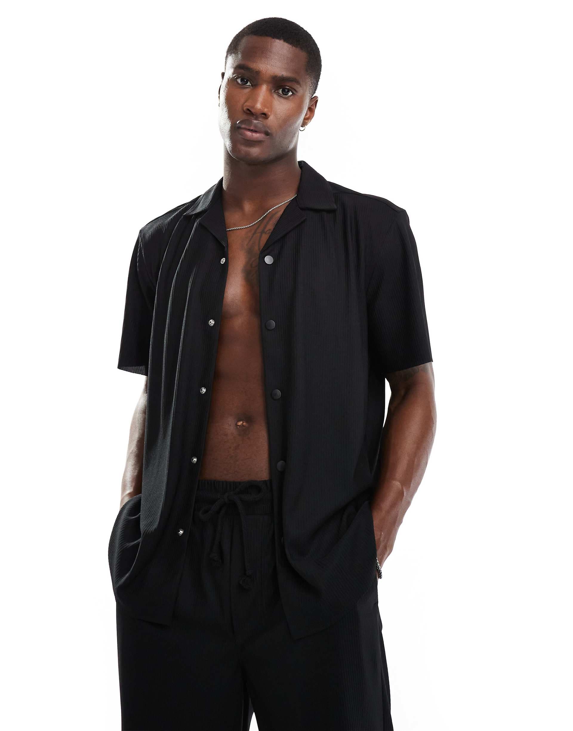 ONLY & SONS plisse revere collar shirt in black - part of a set