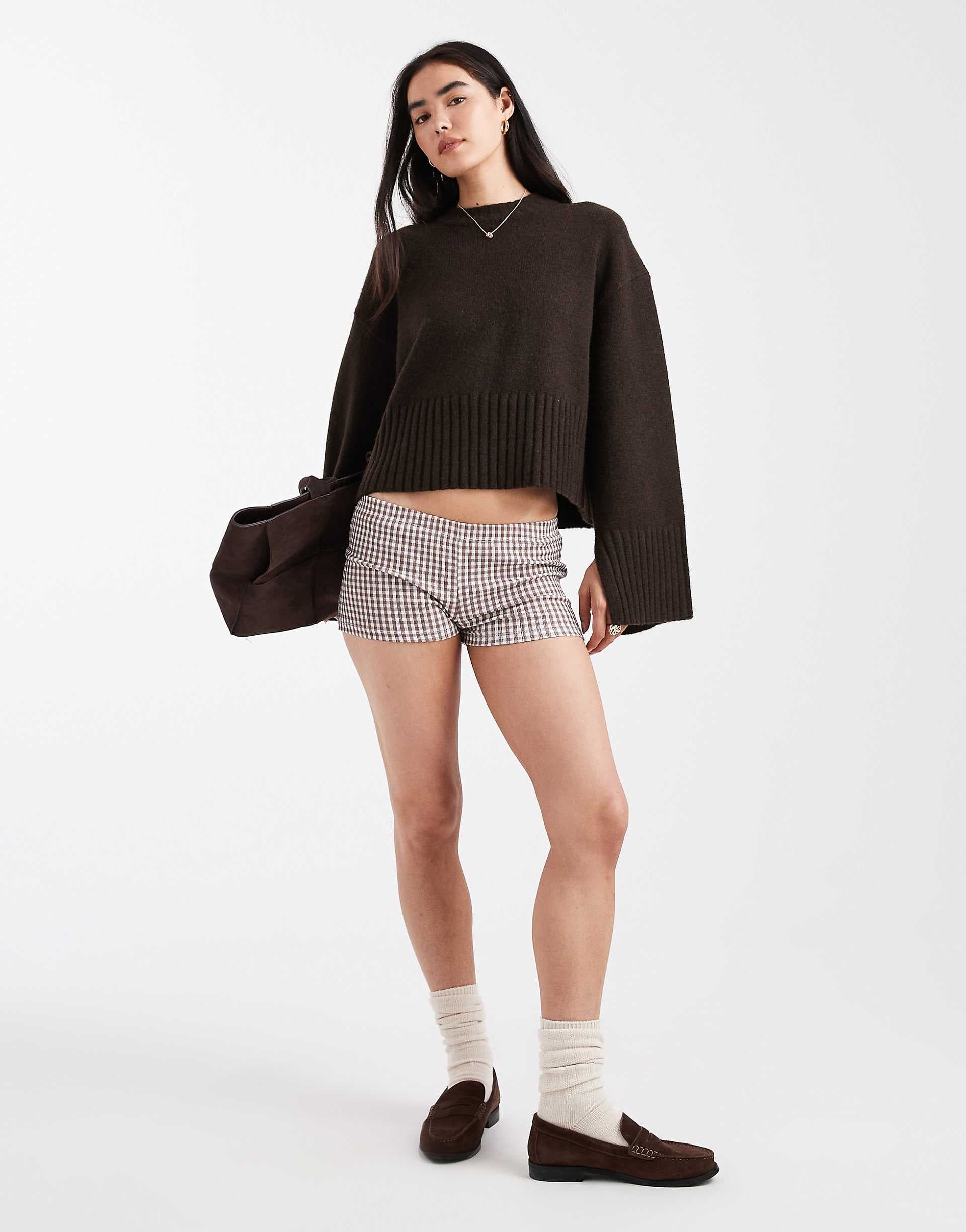 Monki crew neck knit sweater with ribbed cuffs and hem detailing in dark chocolate brown
