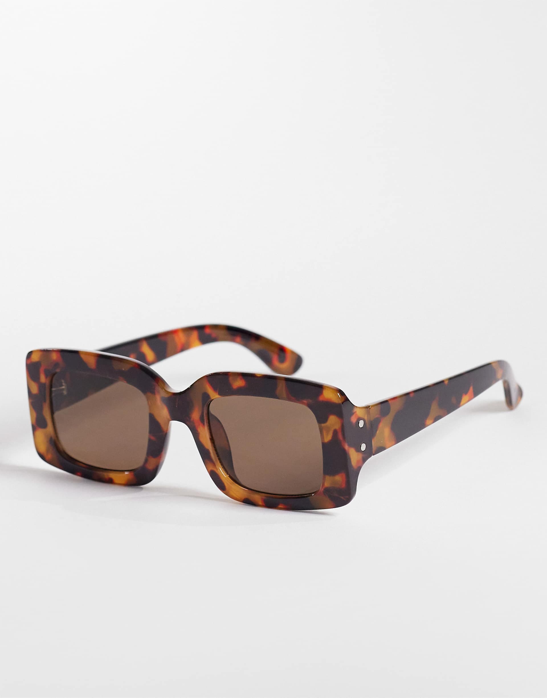 Kaiia exclusive chunky rectangle sunglasses in brown tort
