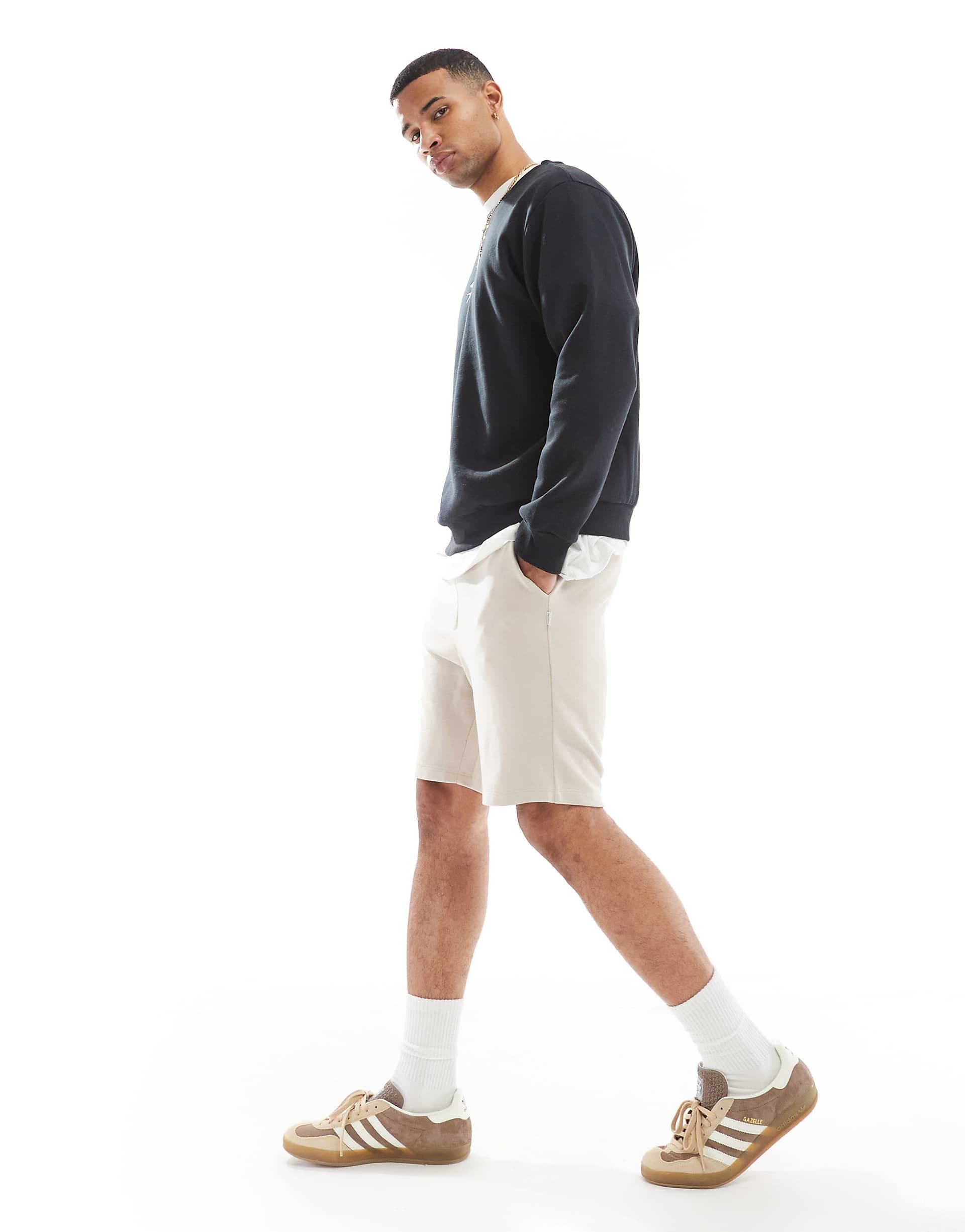Jack & Jones loose fit sweat shorts in cream
