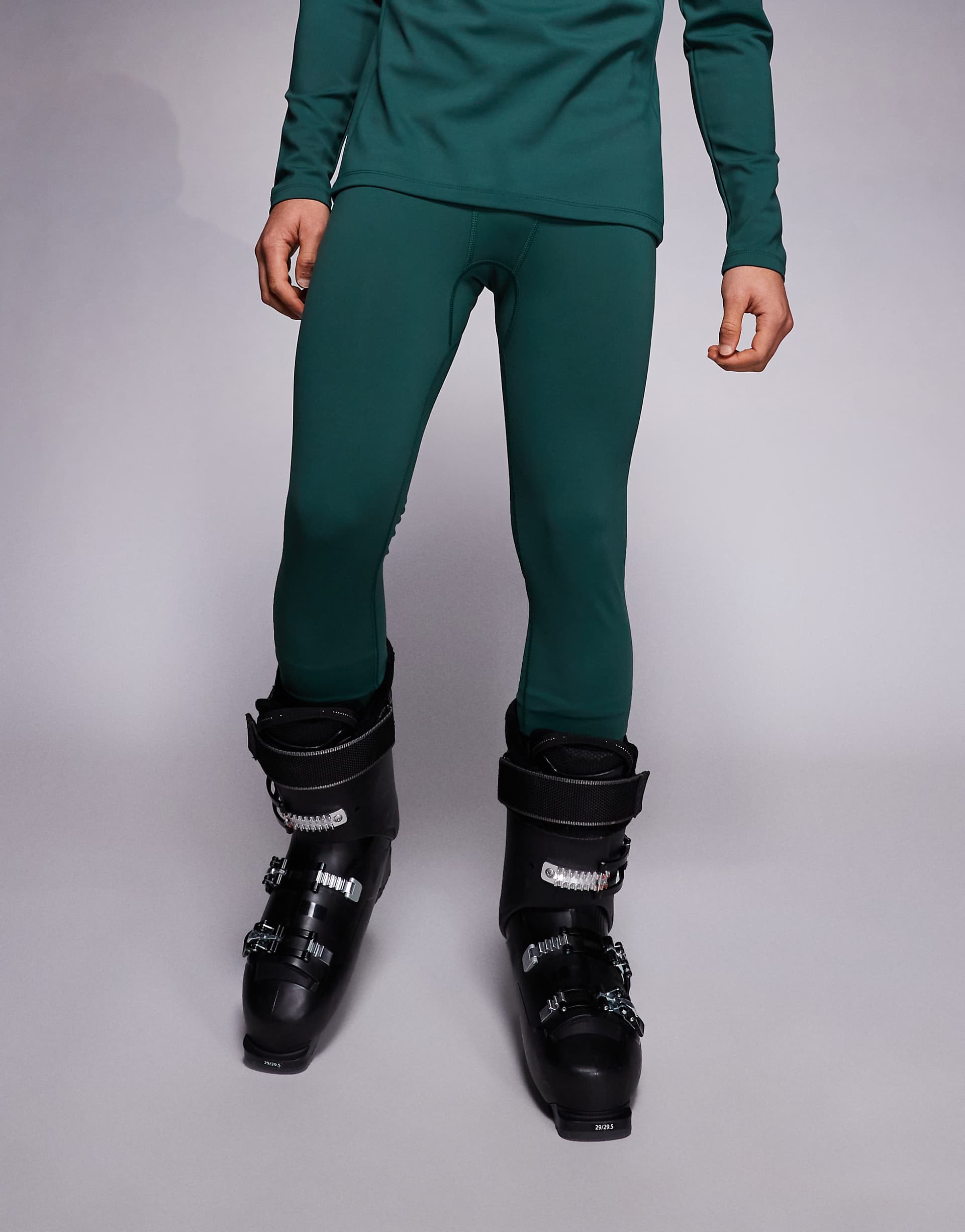 ASOS 4505 Ski thermal fleece lined base layer leggings with sweat wicking in dark green