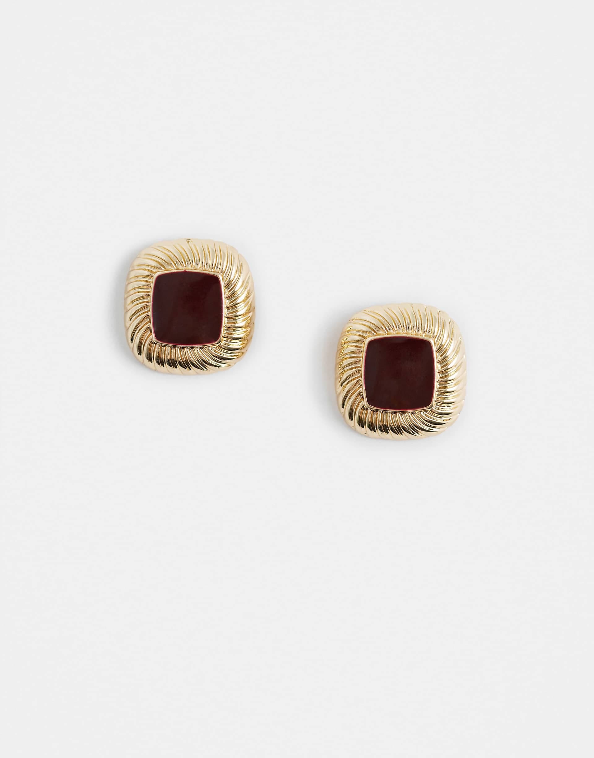 DesignB London vintage style enamel set earrings in red and gold tone