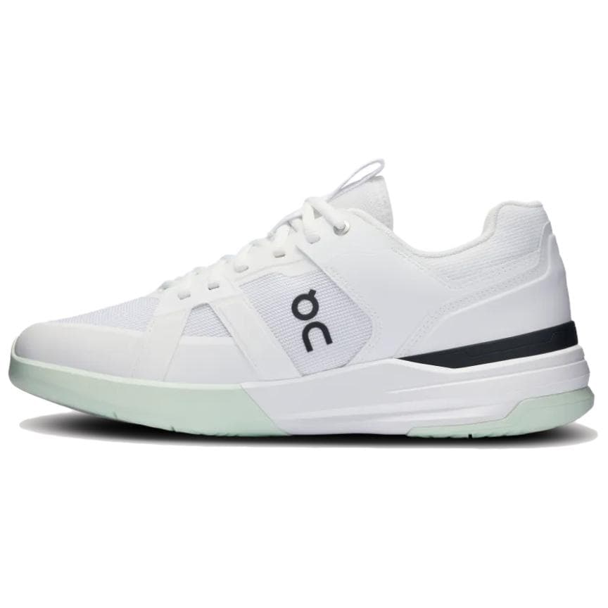 On THE ROGER Clubhouse Pro Anti-Slip Wear-Resistant Low-Top Tennis Shoes Men's White