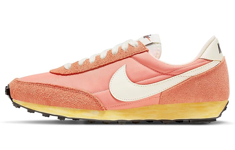Nike Daybreak Se 'Light Madder Root' Women's