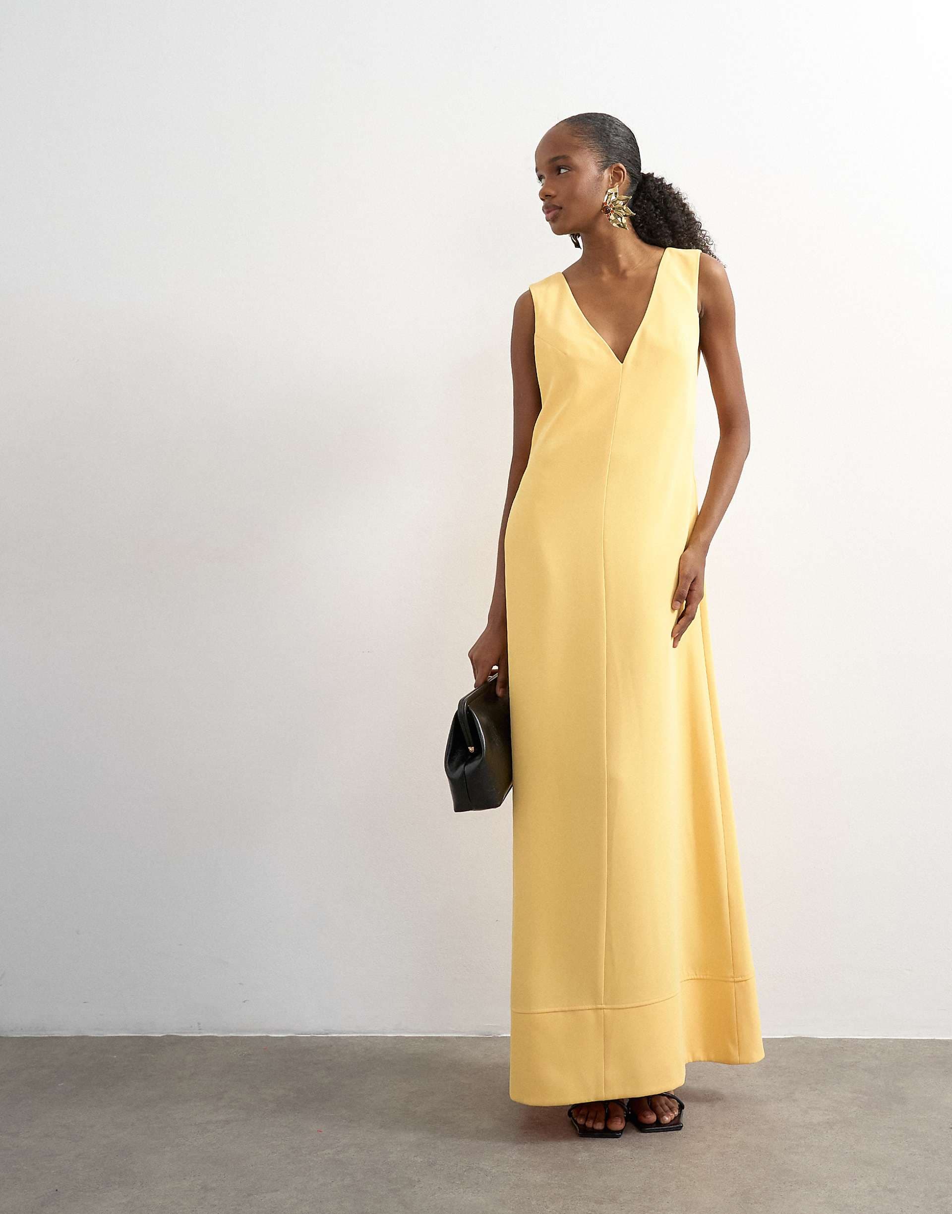 Topshop v-neck low armholes clean maxi dress with deep hem in mango
