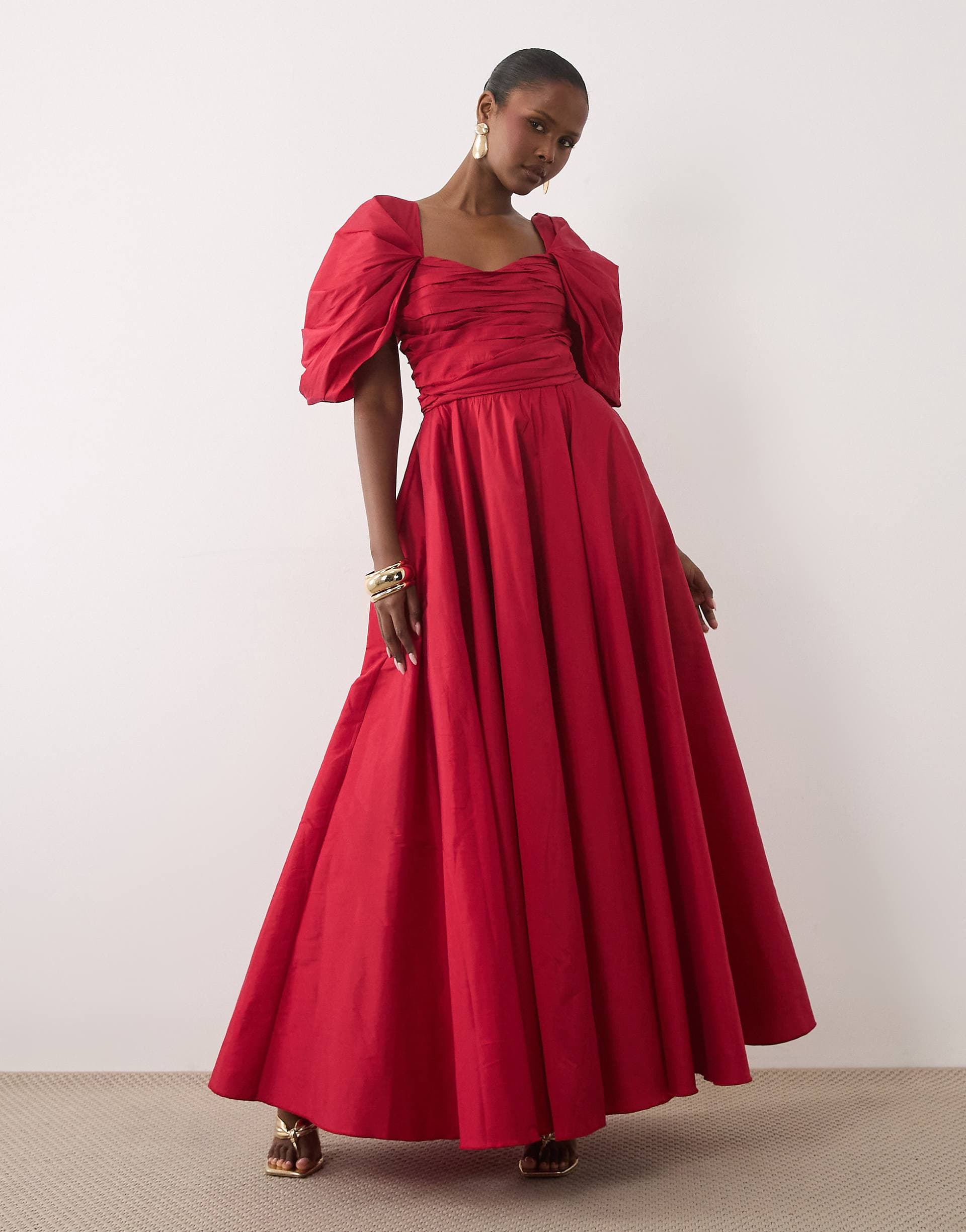 Lace & Beads taffeta puff sleeve sweetheart neck gown in red