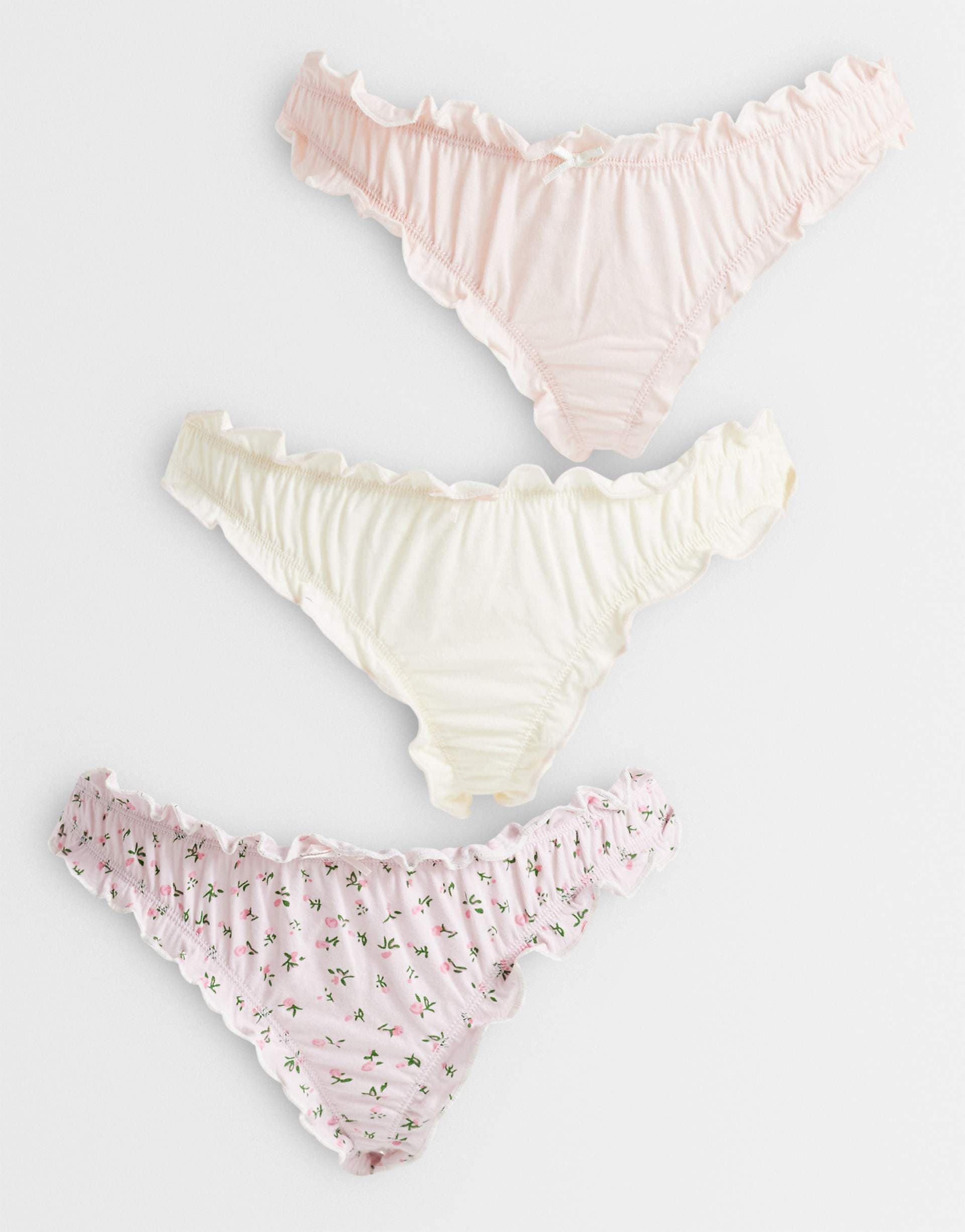 Wednesdays Girl 3 pack lace edge briefs set in pink beige floral