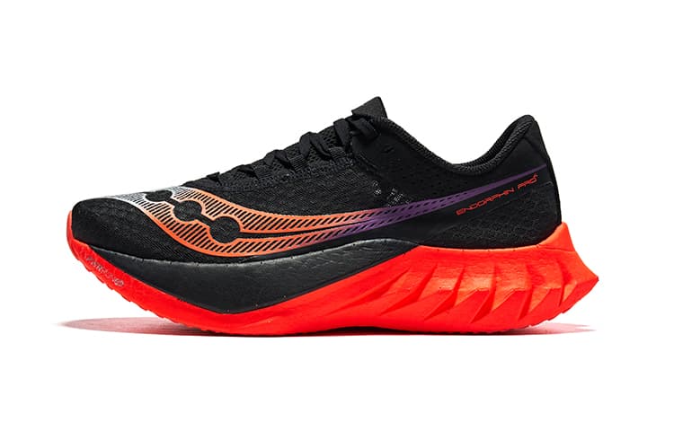 Saucony Endorphin Pro 4 Black Vizired