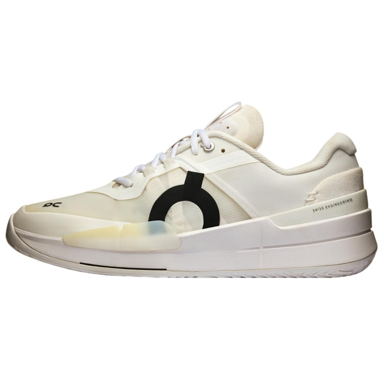 On The Roger Pro 2 'All White'