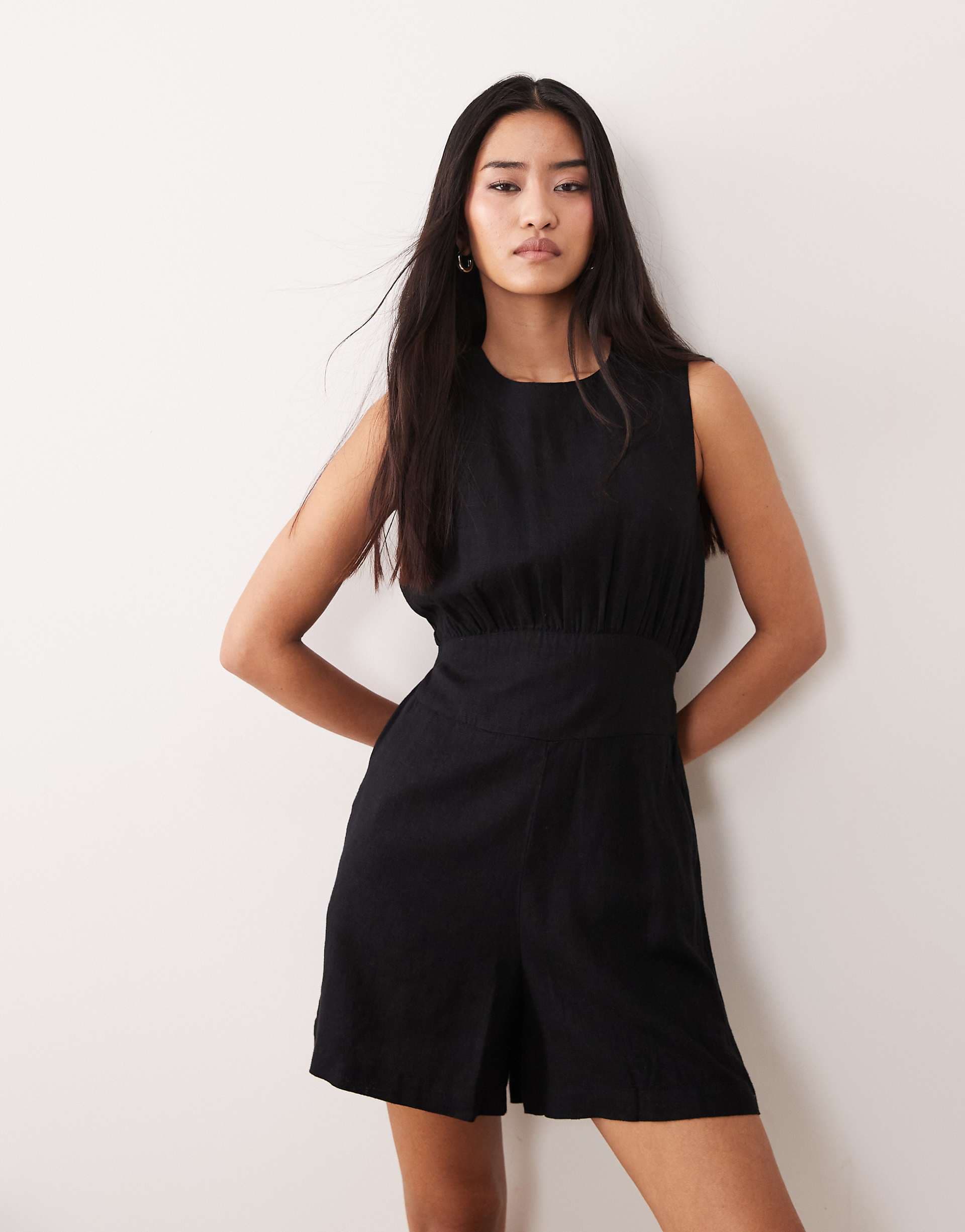 Nobody's Child Macie linen rich sleeveless open back romper in black