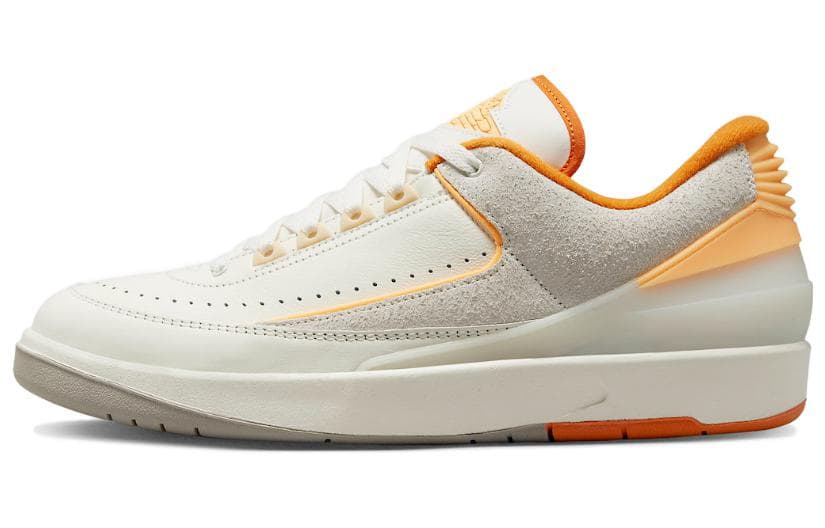 JORDAN 2 Retro Low Craft Melon Tint