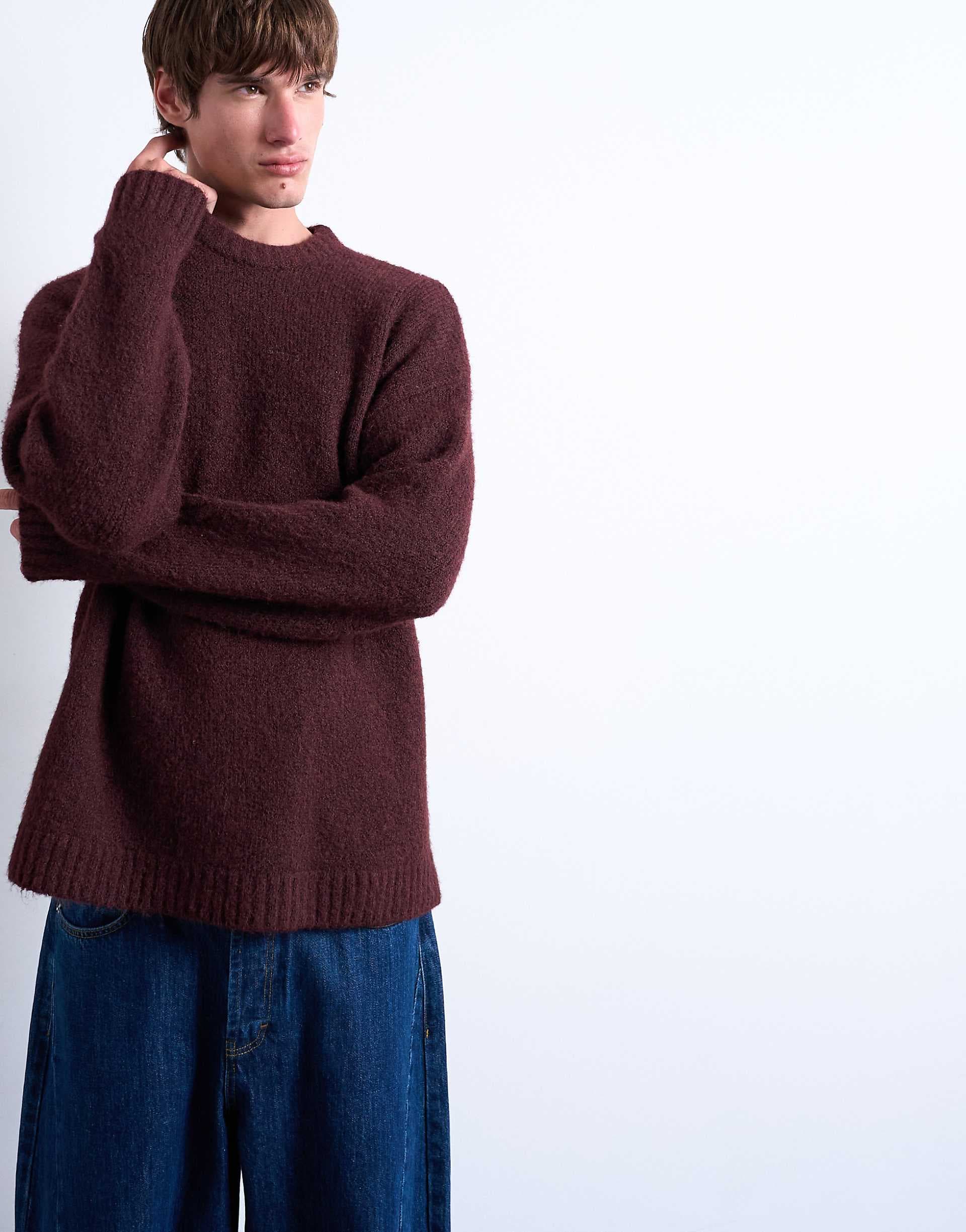 Topman loose knit crew sweater in burgundy