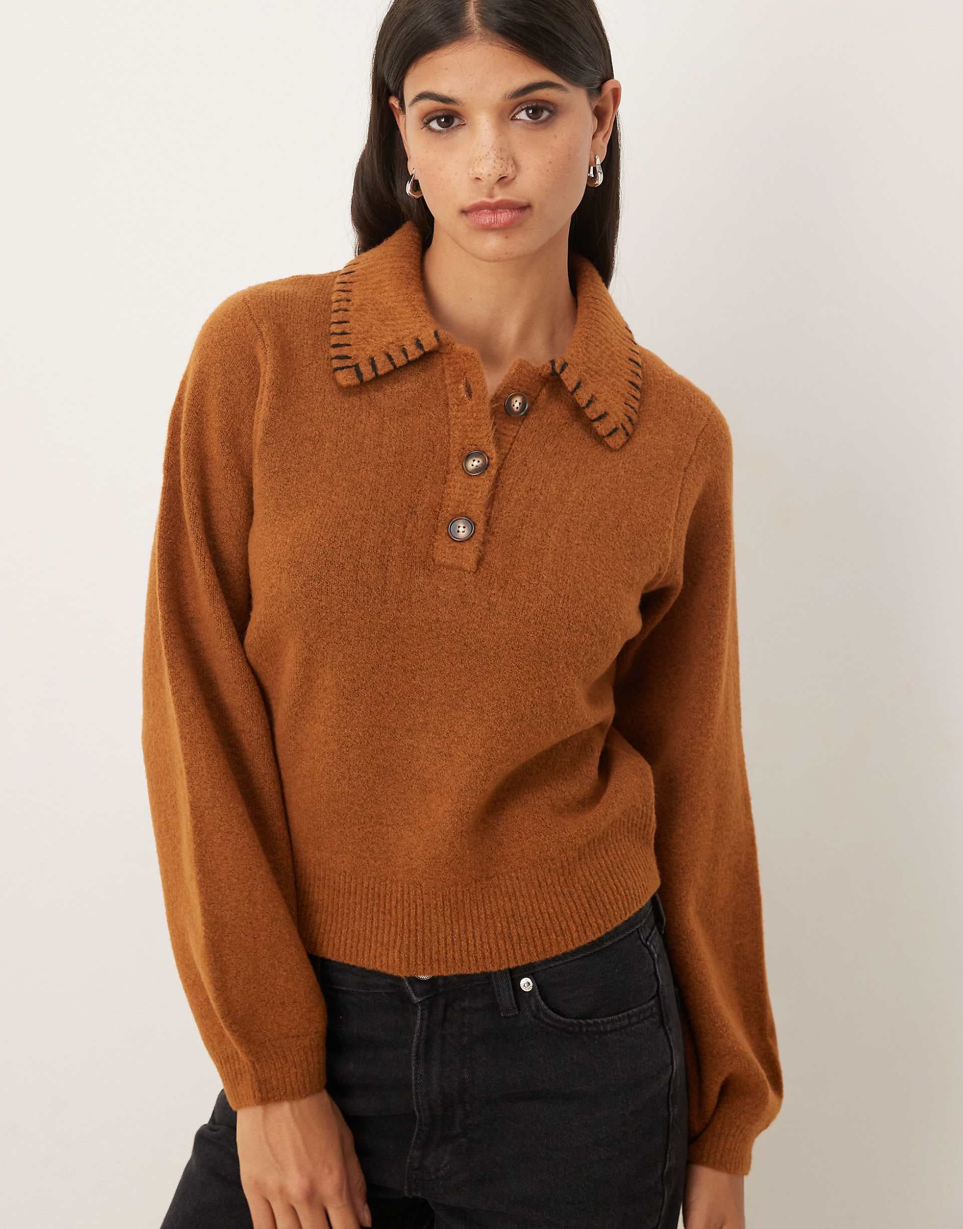 ASOS DESIGN blanket stitch collared polo in toffee