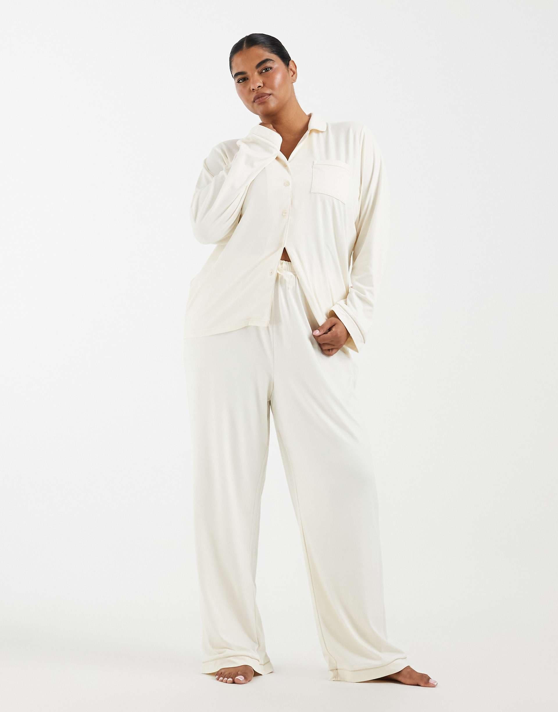 Loungeable Curve super soft jersey revere top and wide leg pajama set with piping in marshmallow