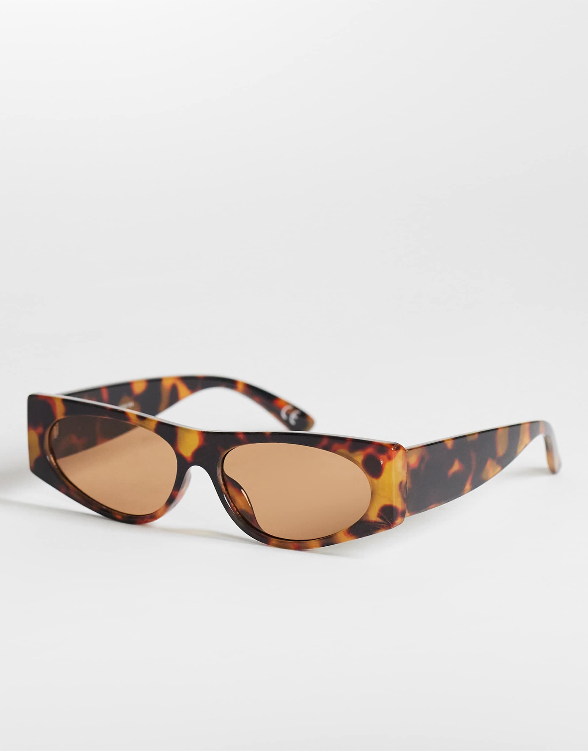 Topshop Mykonos cat eye sunglasses in tortoise effect