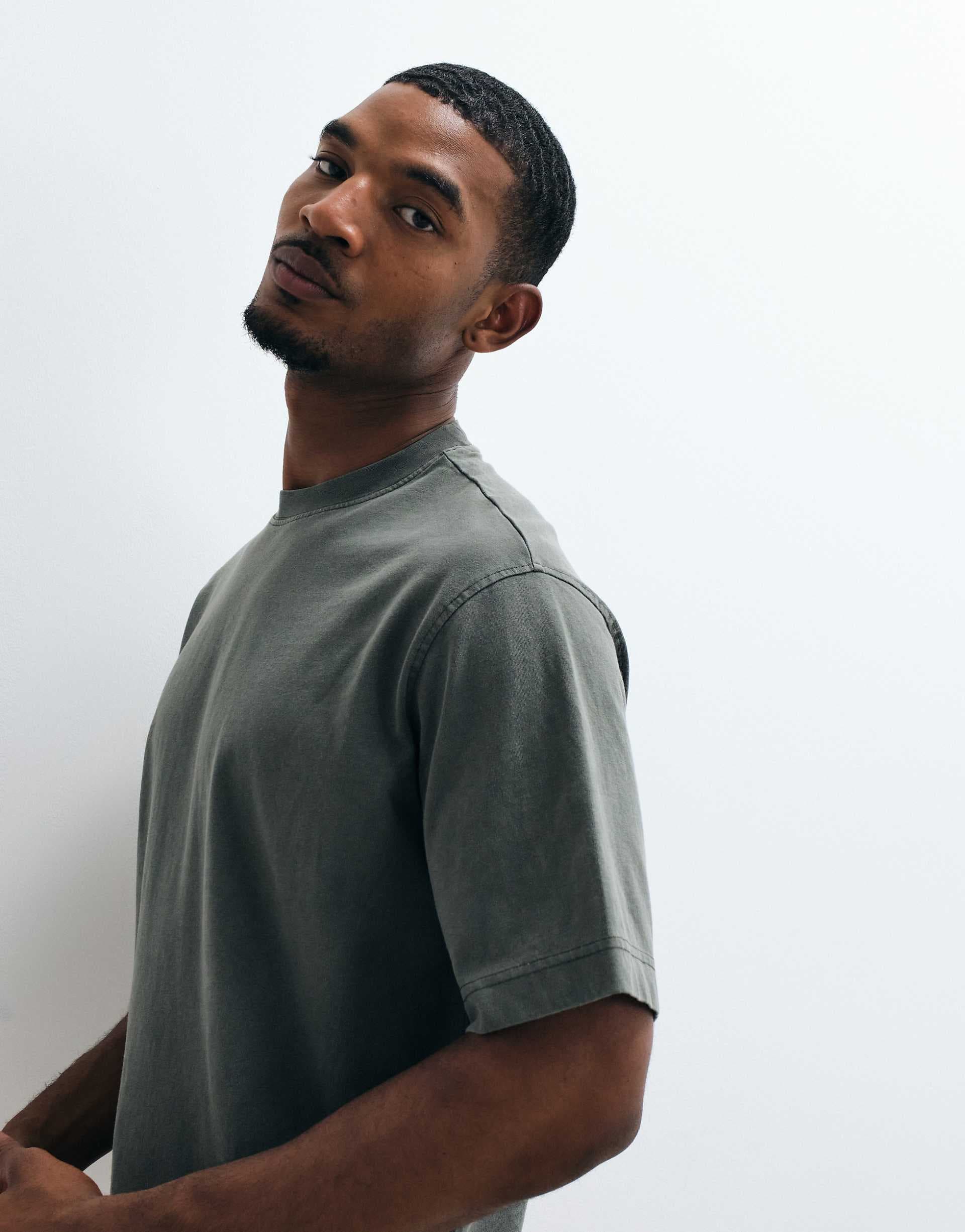 Selected heavyweight washed T-shirt in khaki
