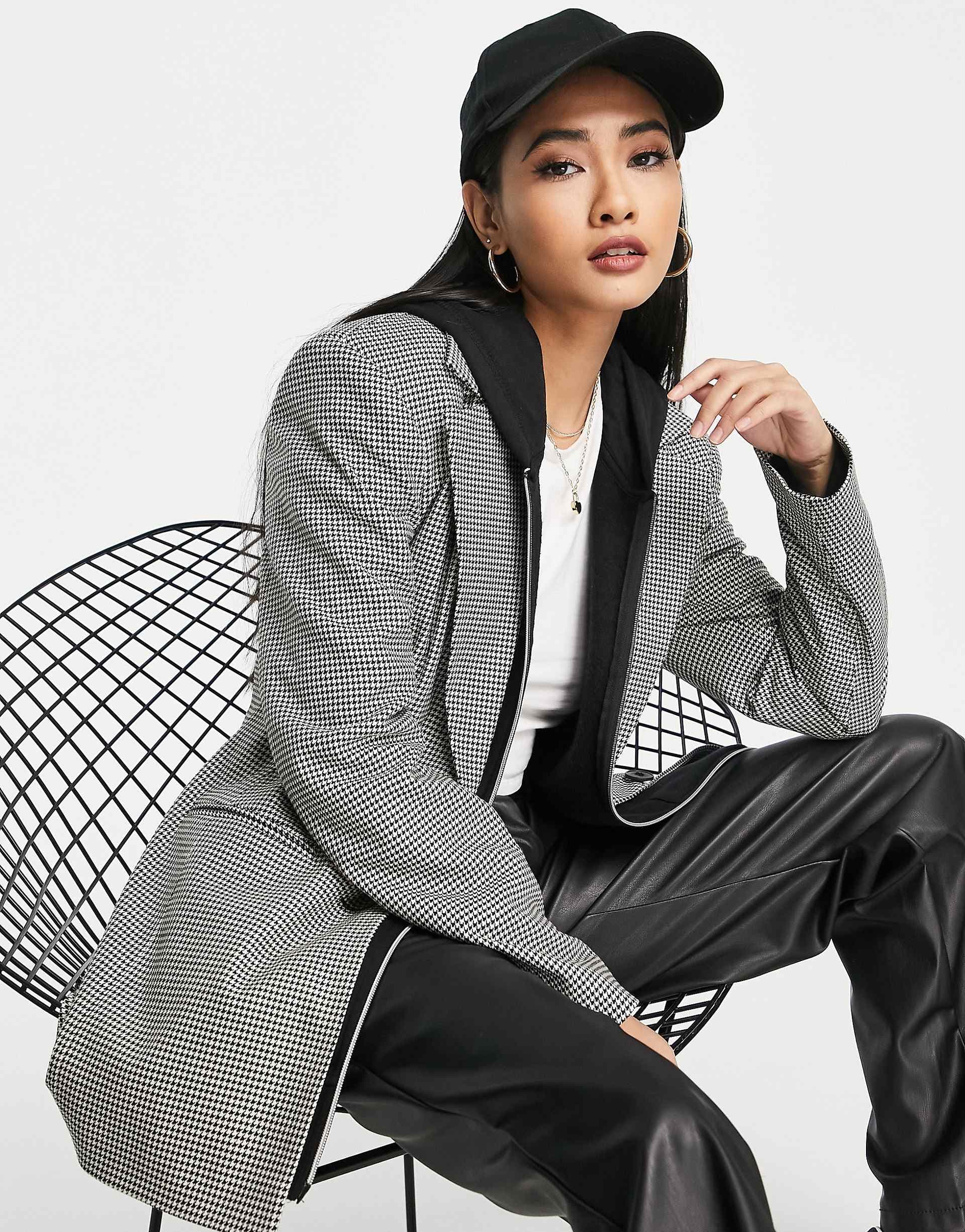 River Island houndstooth check nipped dad blazer in black - part of a set