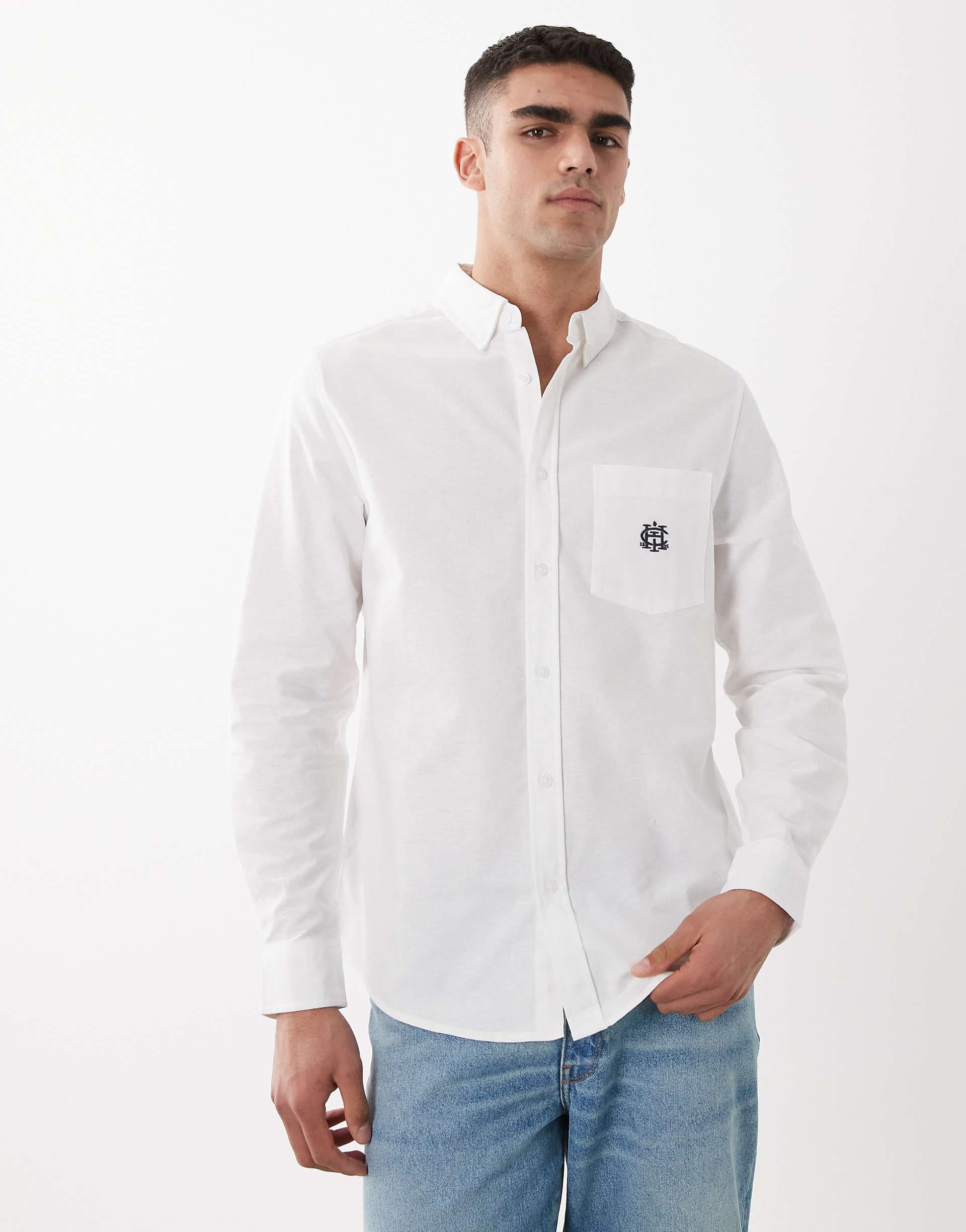 ASOS DESIGN regular fit oxford shirt with chest embroidery in white