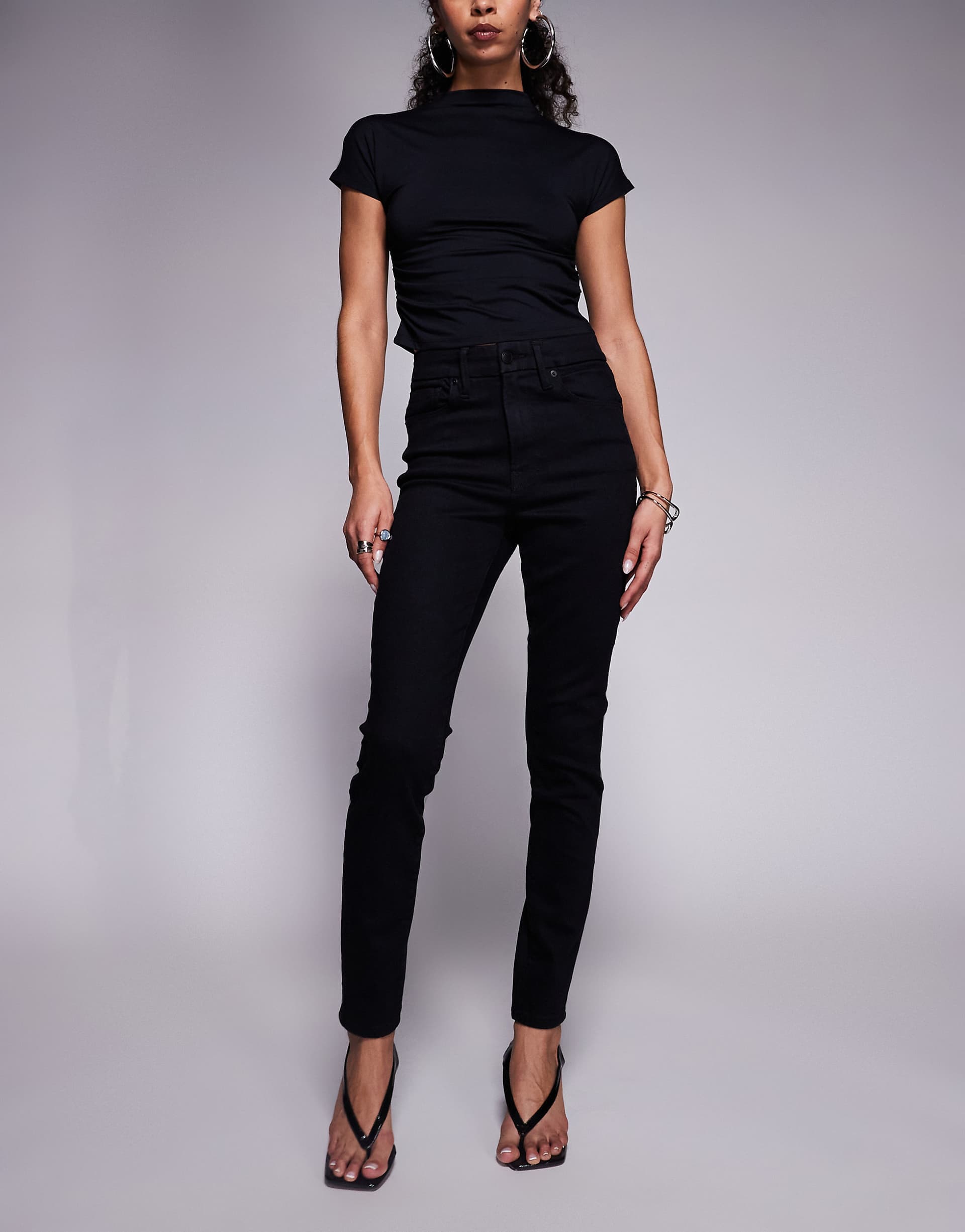 Good American always fits good legs skinny jeans in black