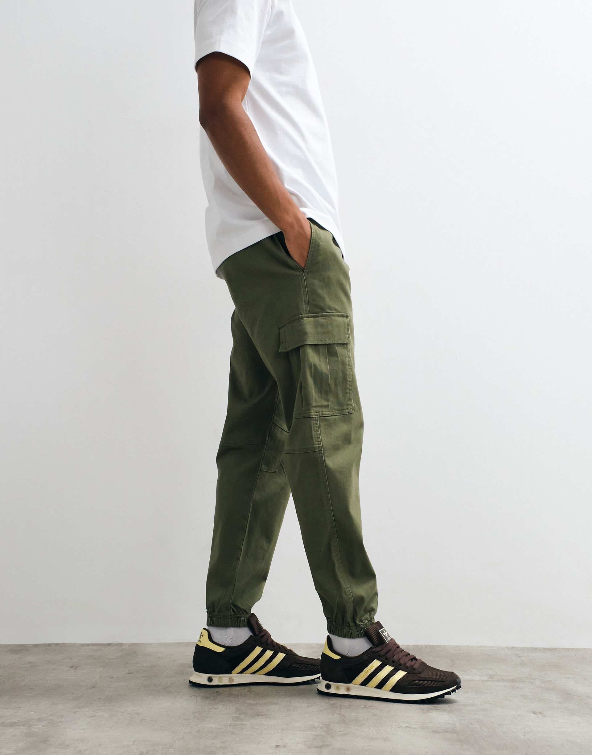 Jack & Jones cuffed slim cargo pants in khaki green