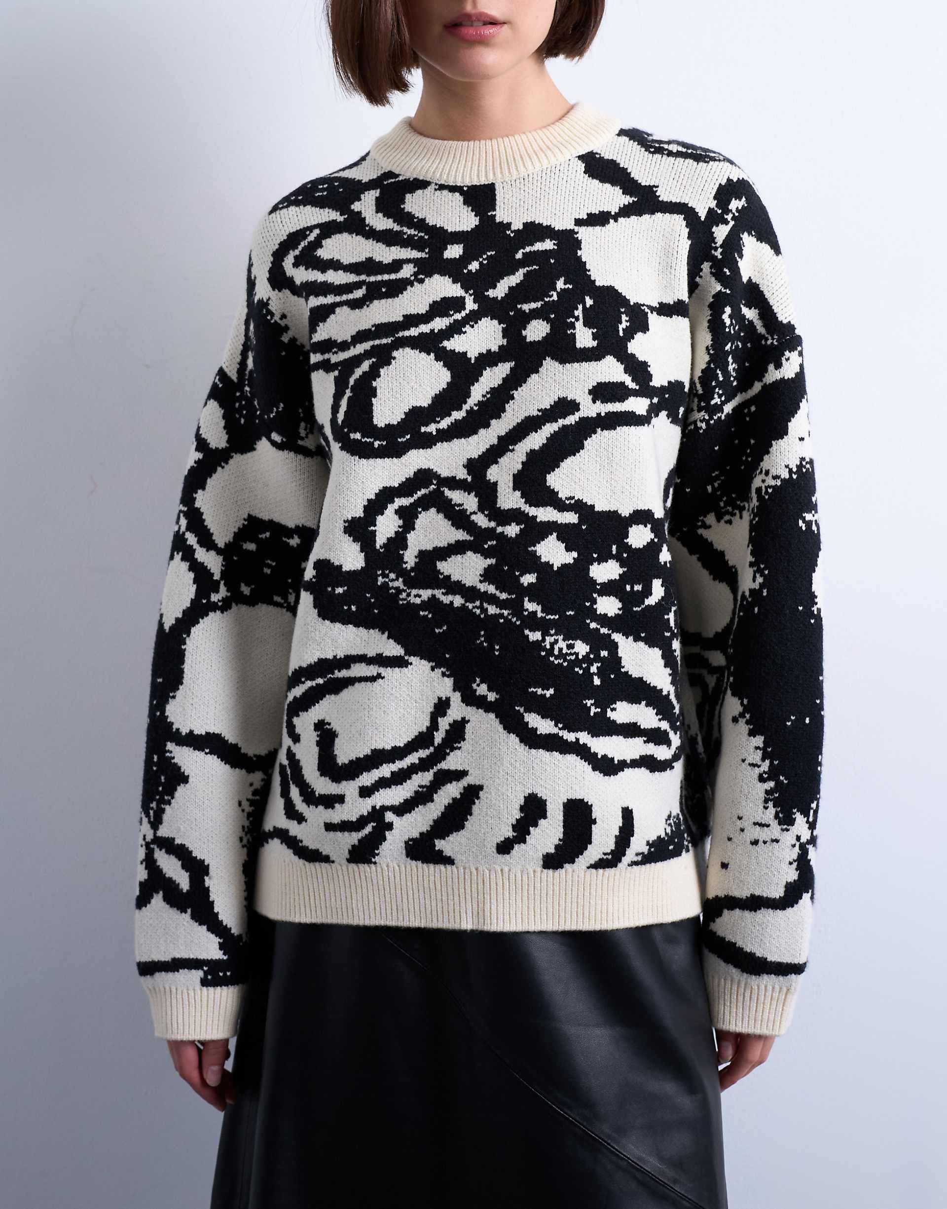 Topshop knit jacquard clean abstract floral sweater in mono