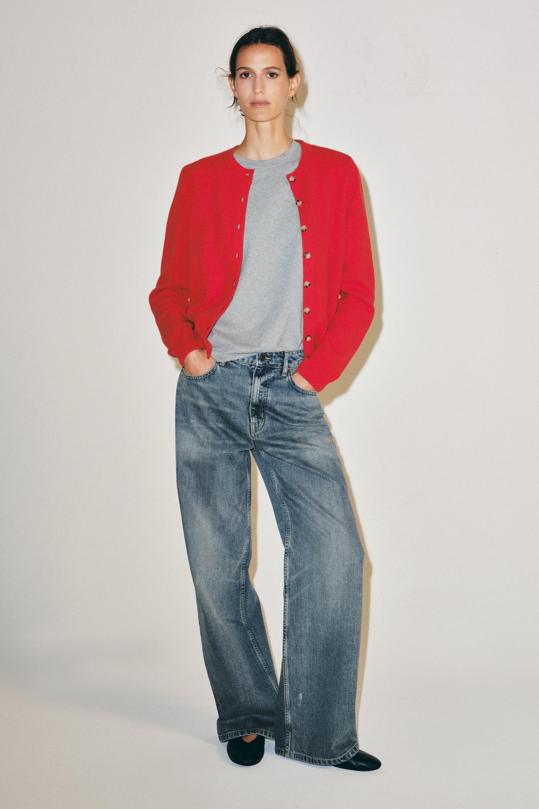 CASHMERE WOOL BUTTONED CARDIGAN