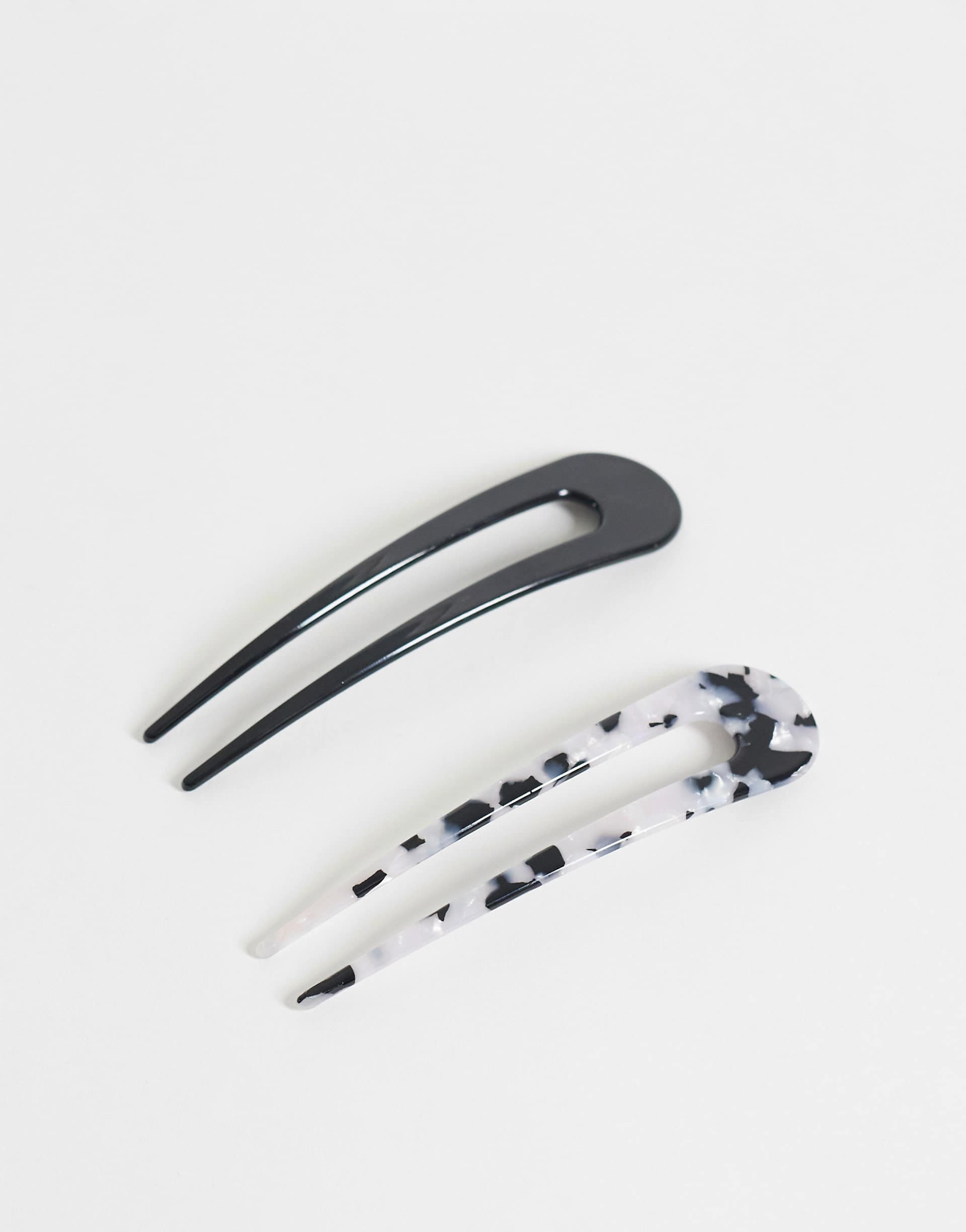 Accessorize 2 pack french pins in black and white