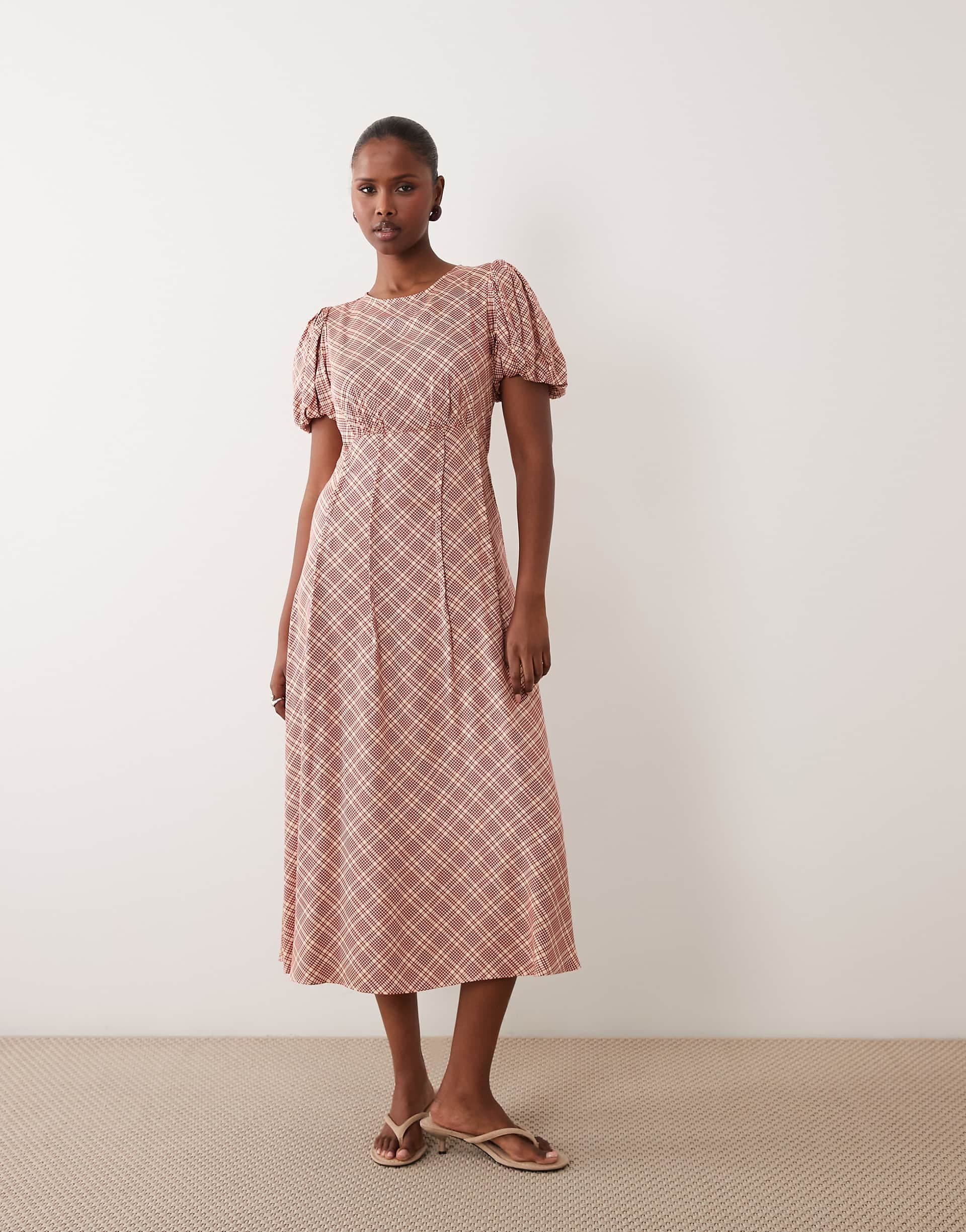 Nobody's Child Quinn satin puff sleeve midi tea dress in red plaid