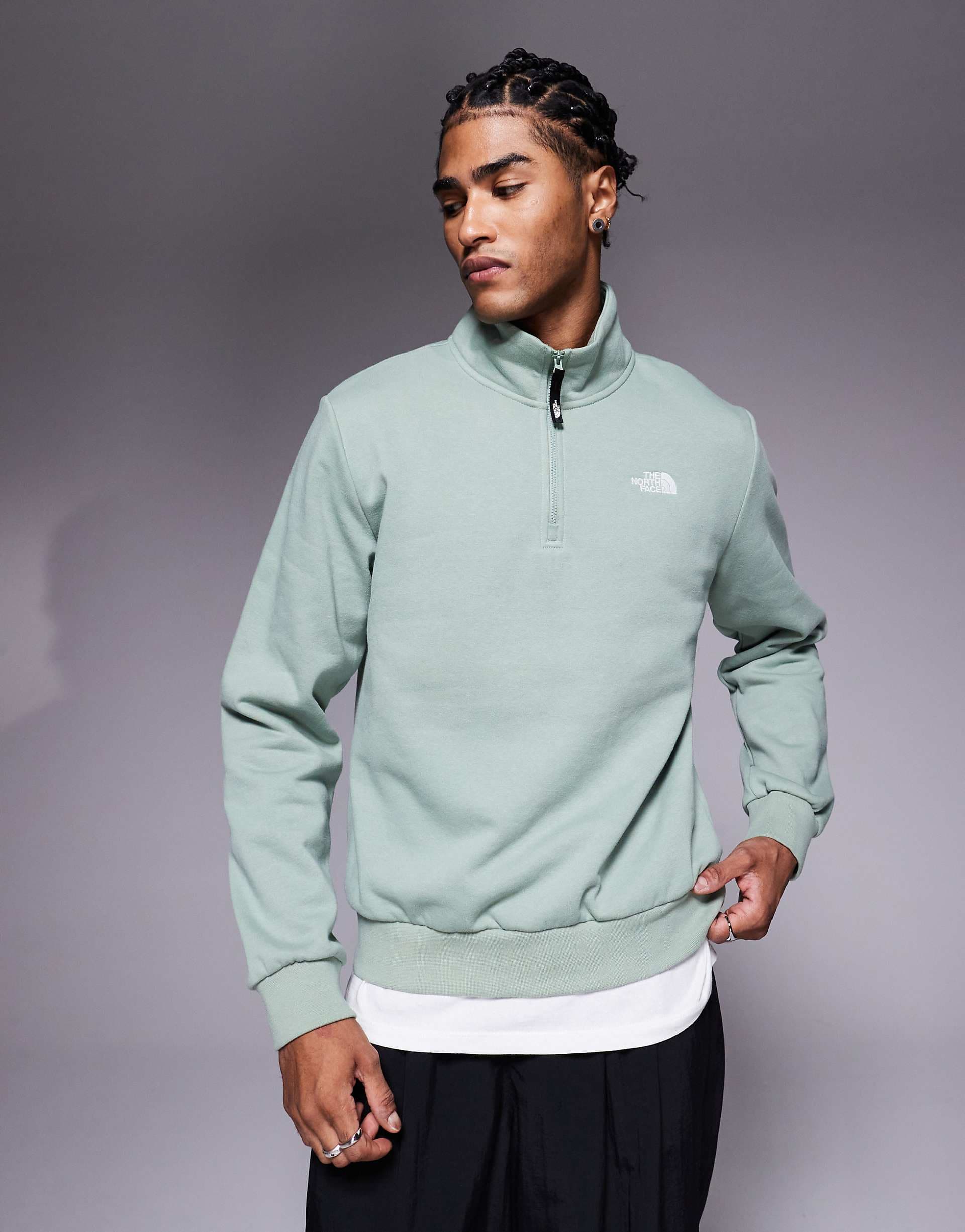 The North Face Evolution quater Zip in green