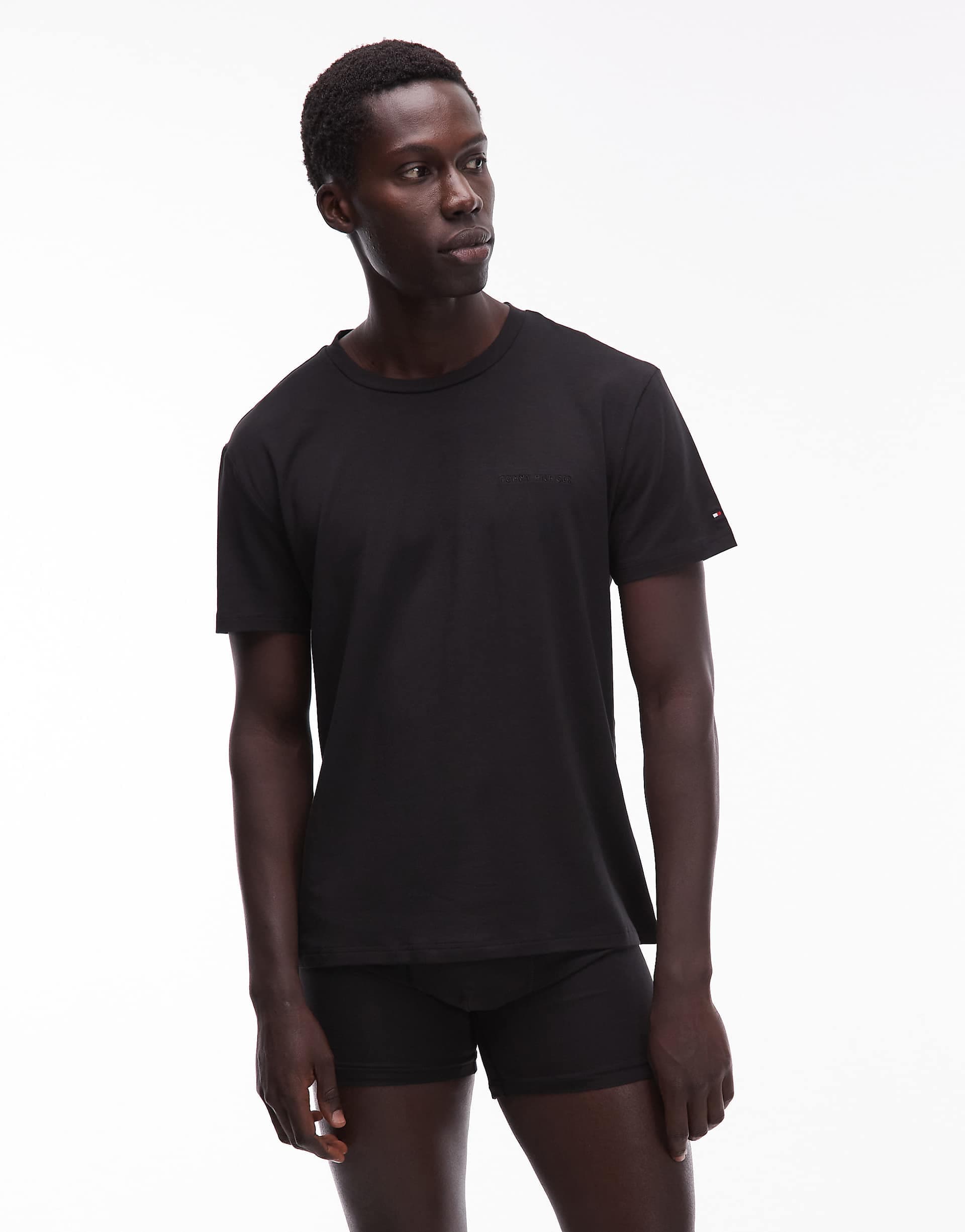 Tommy Hilfiger T-shirt and boxer briefs set in black