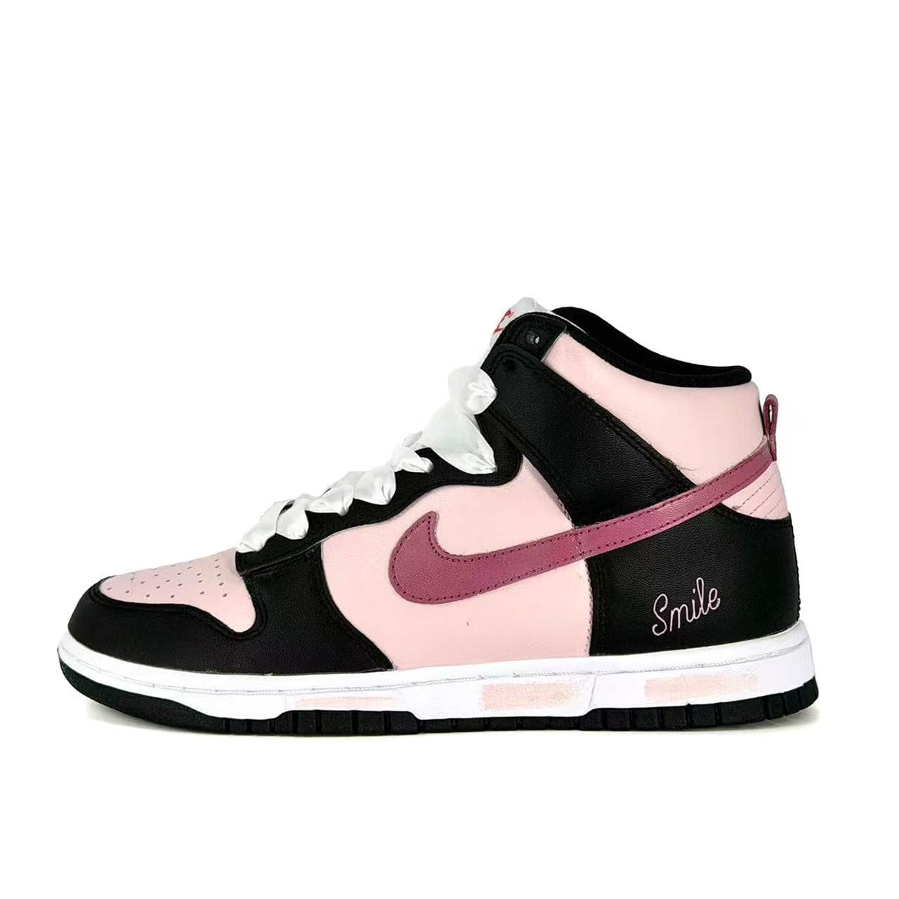 Custom SneakersNike Dunk Lace Old Dream Year of the Horse Series Sweet Love Sweet Versatile Wear-Resistant Slip-Resistant High-Top Sneakers Women's
