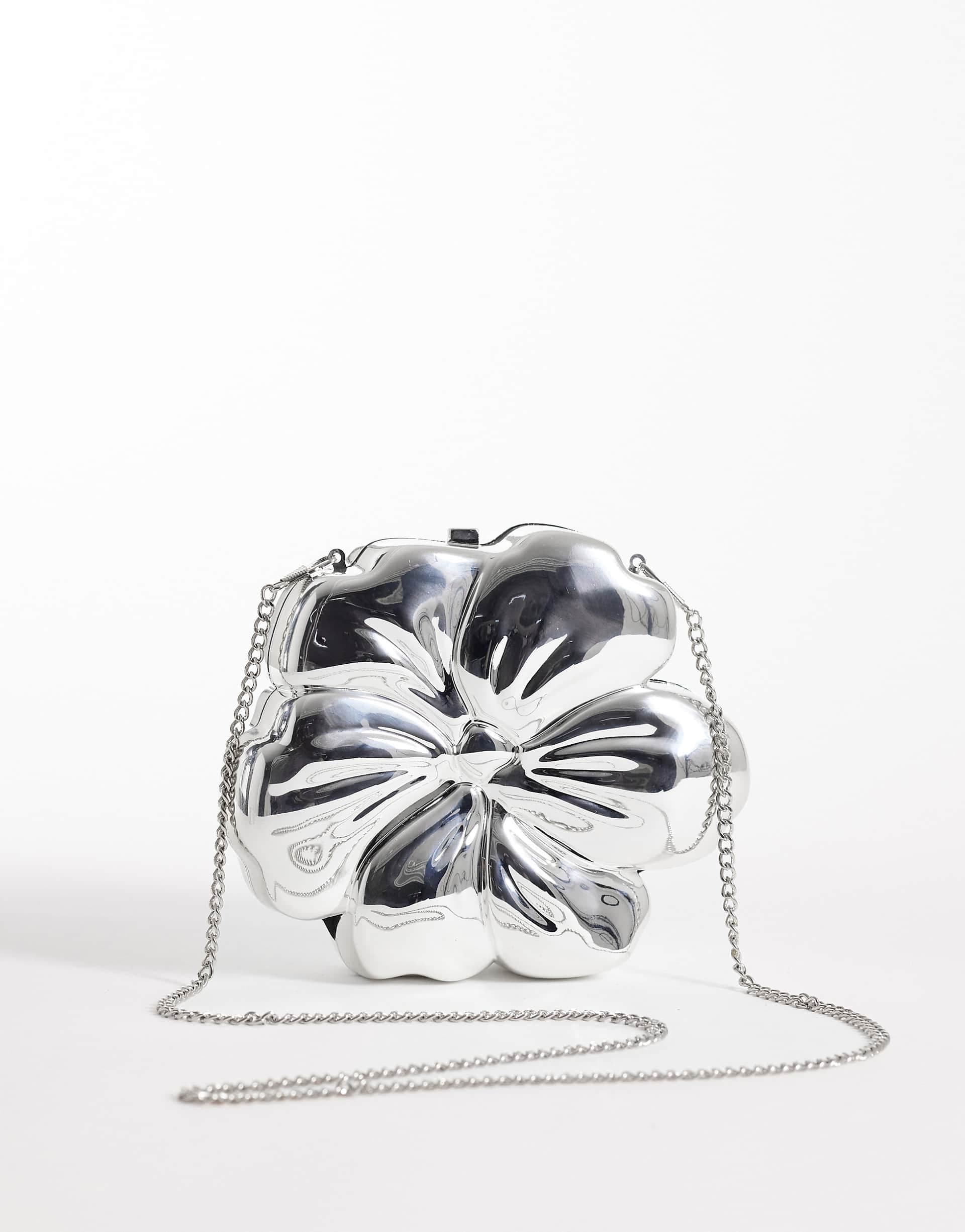True Decadence flower shaped shoulder bag in silver metal